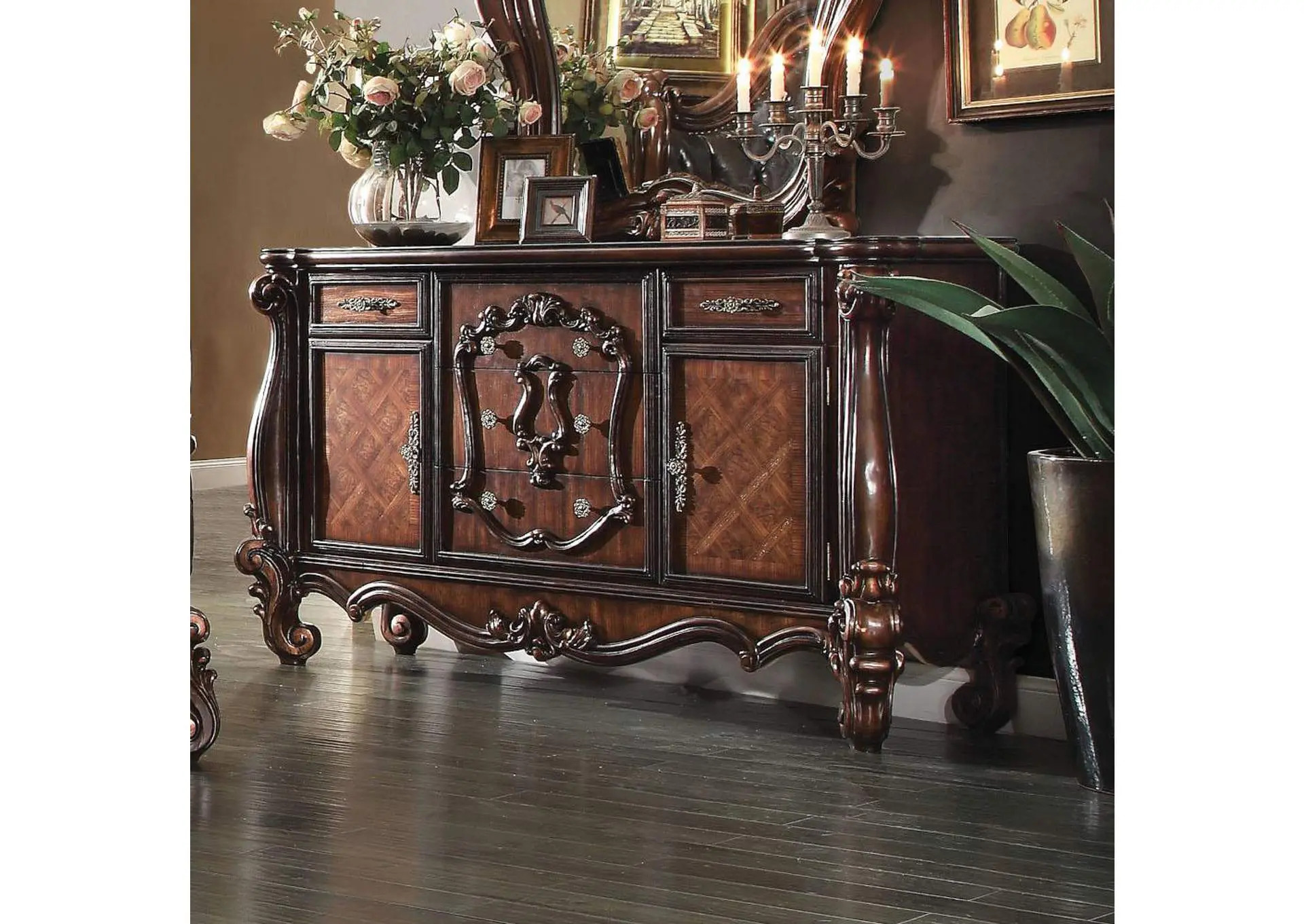 Versailles Dresser