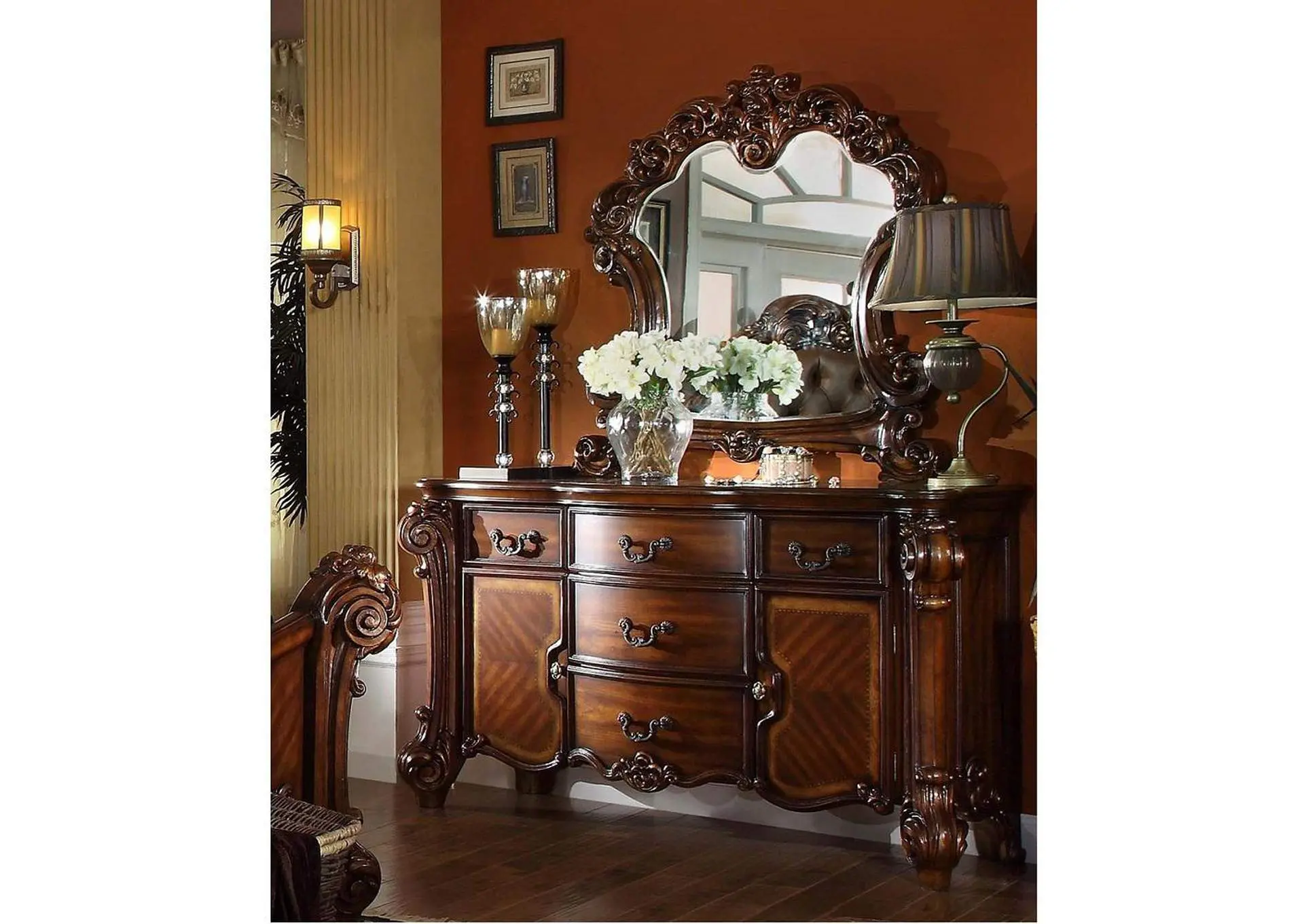 Vendome Dresser