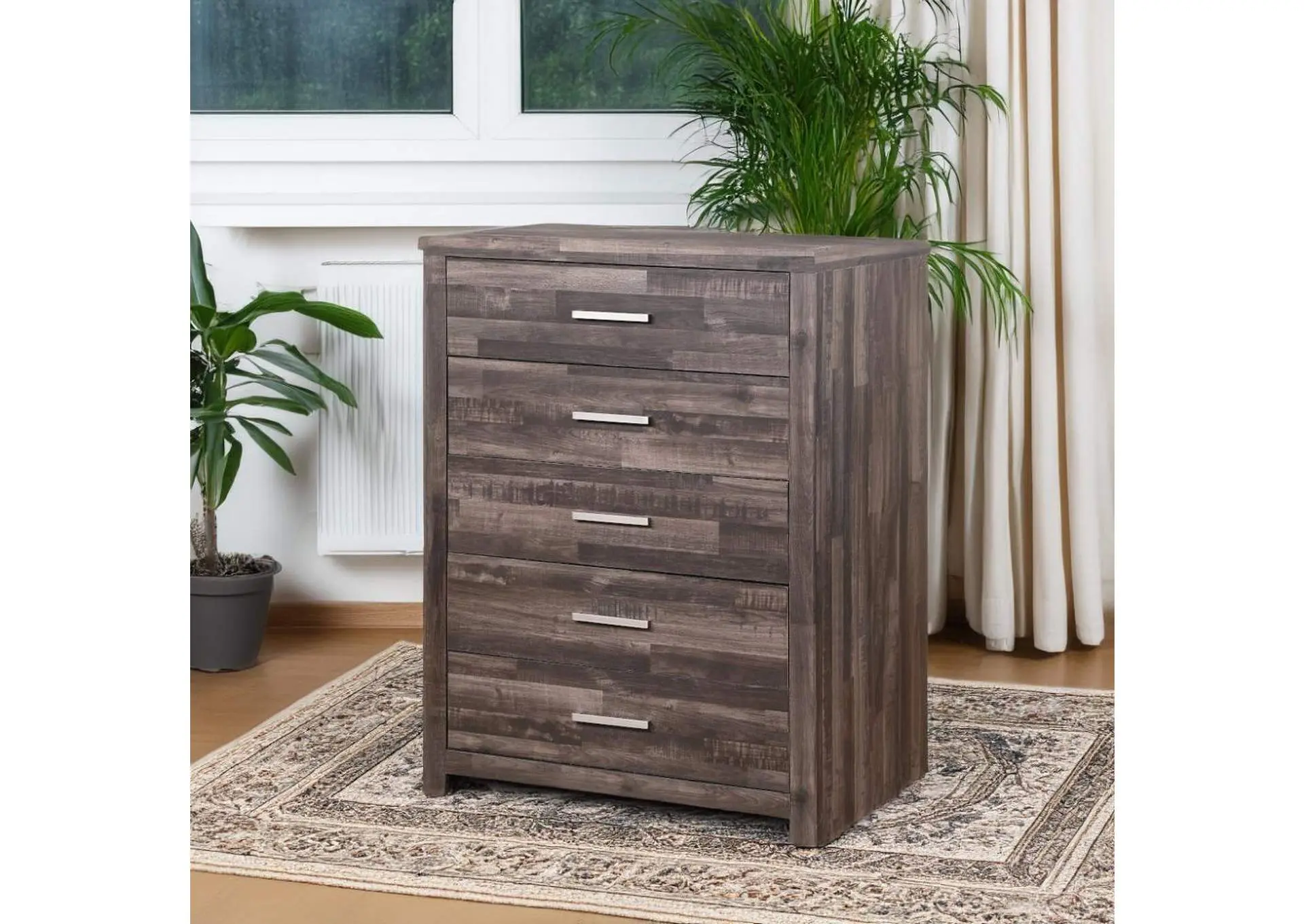 Juniper Chest