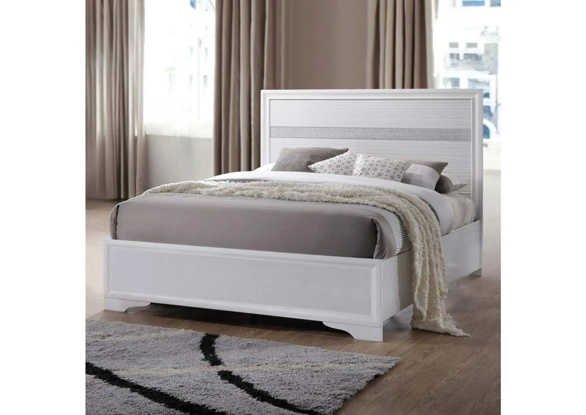 Naima Full Bed
