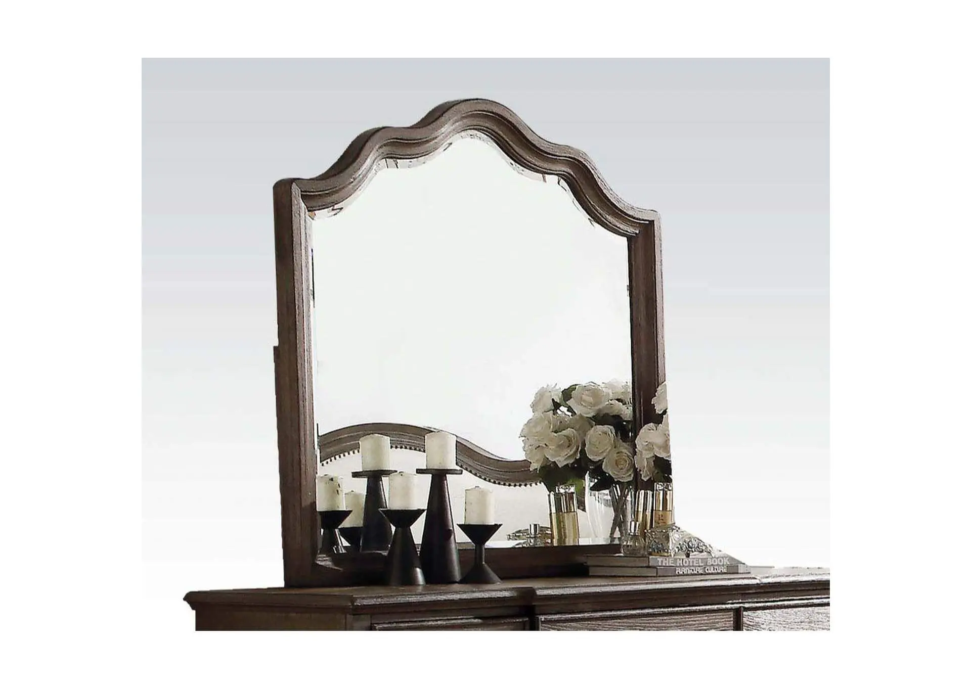 Baudouin Mirror