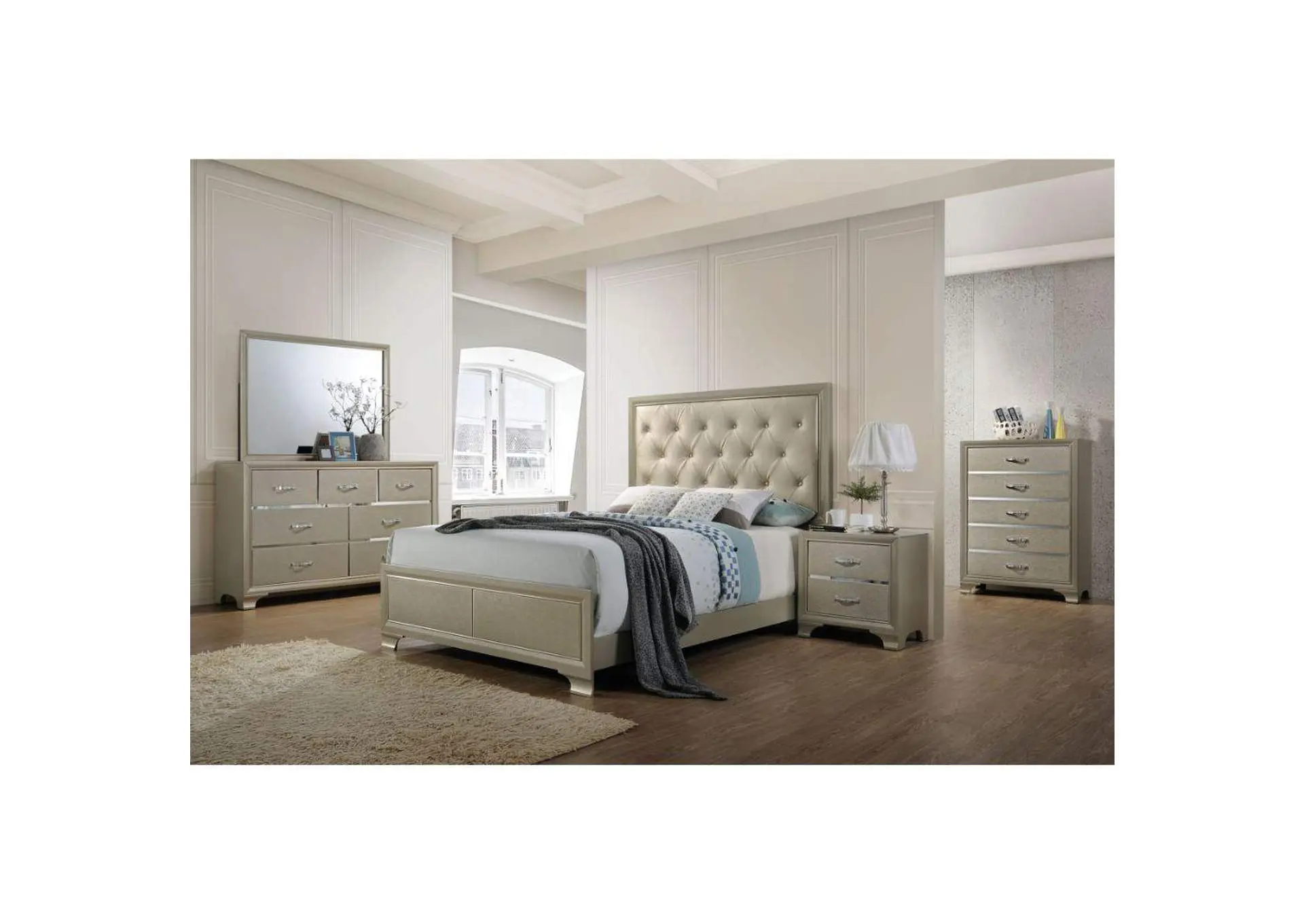 Carine Mirror