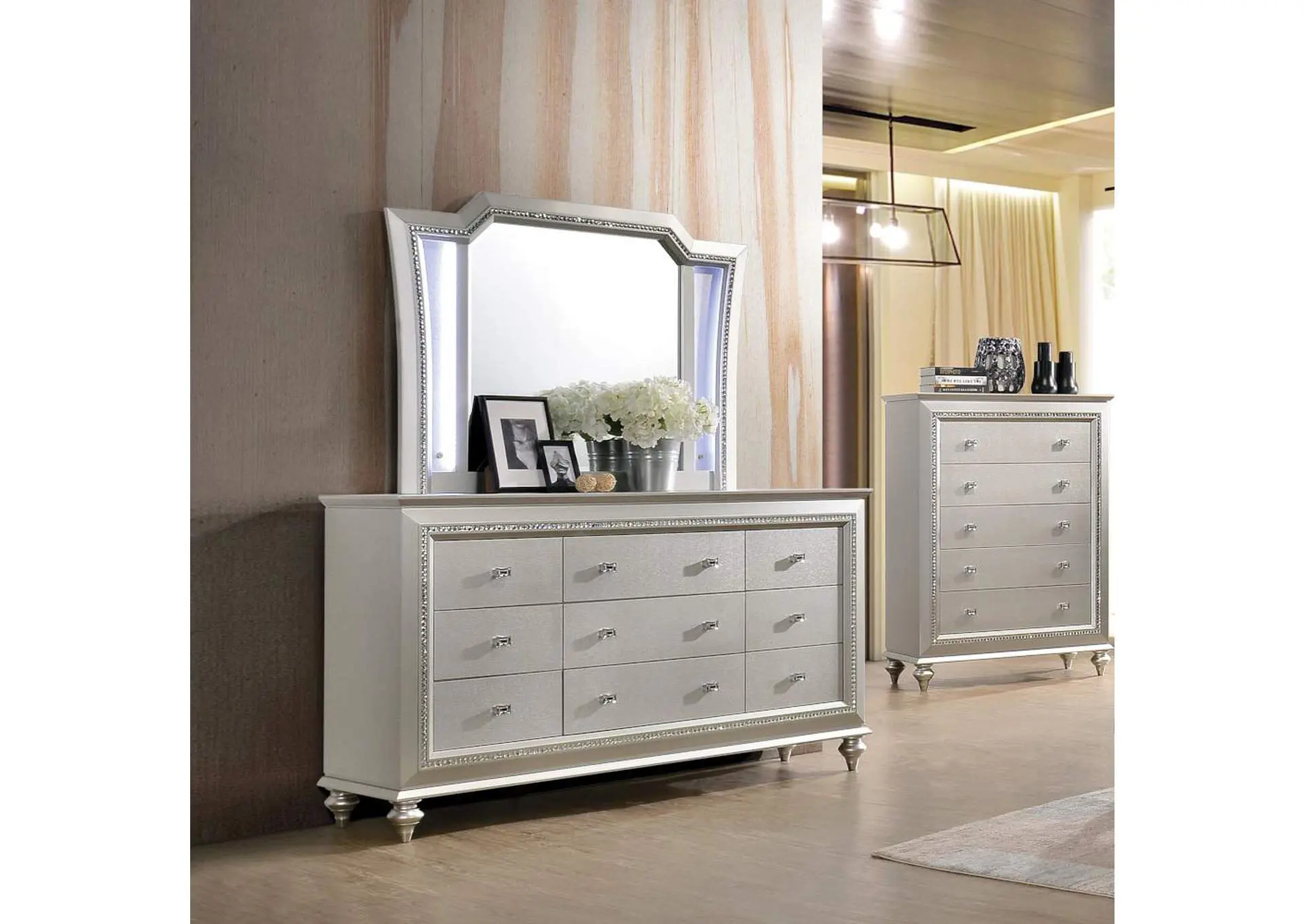 Kaitlyn Mirror with Led