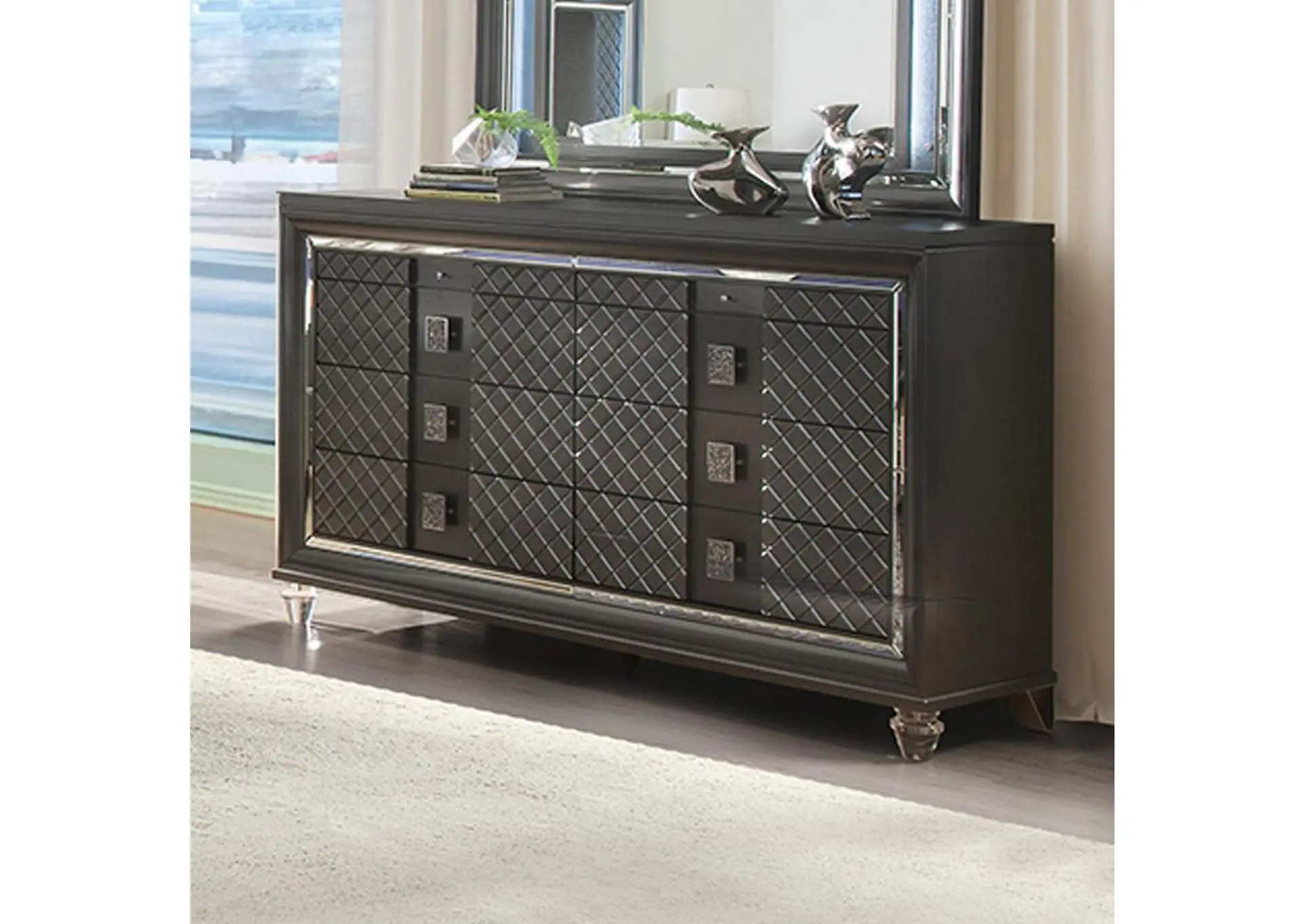 Sawyer Dresser