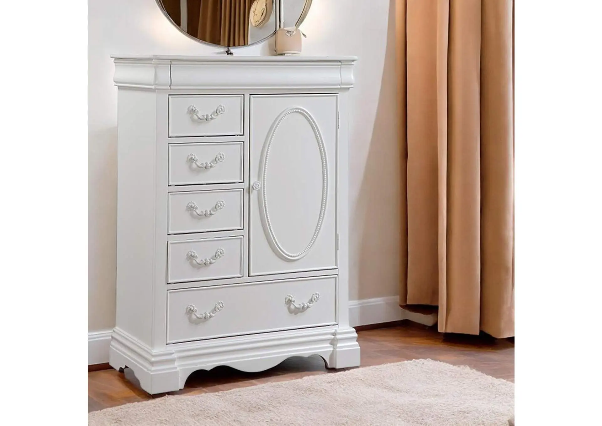 Estrella Chest
