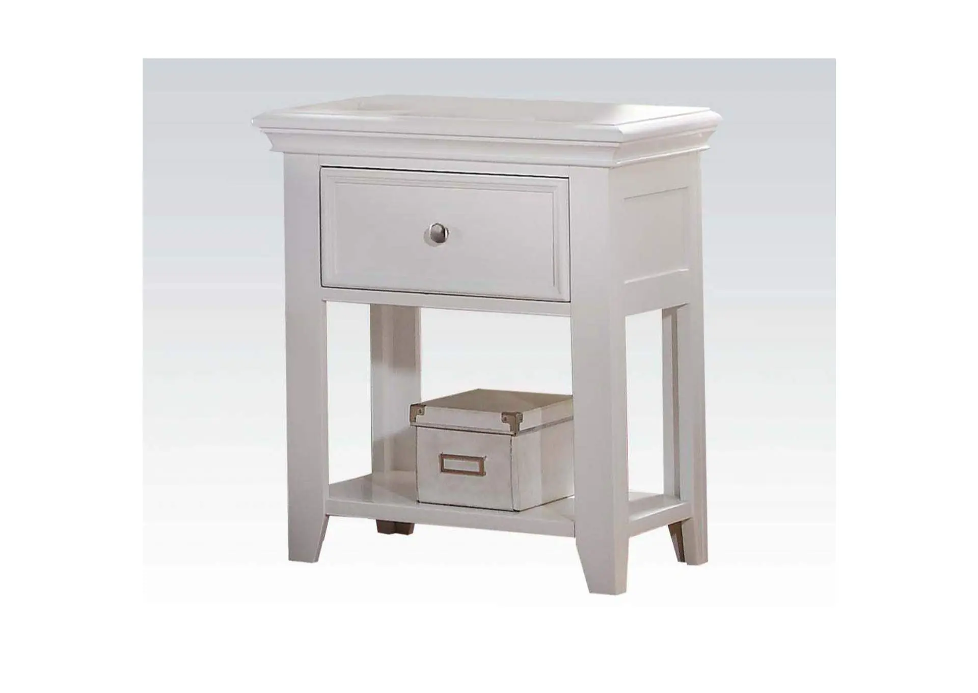 Lacey Nightstand with 1 Drawer