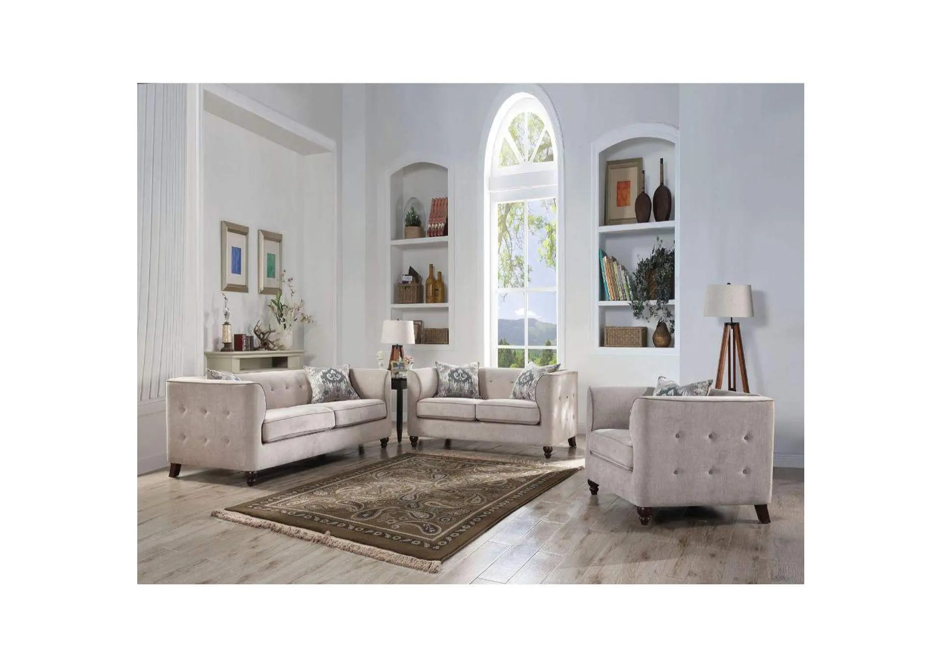 Cyndi Chair with Pillow