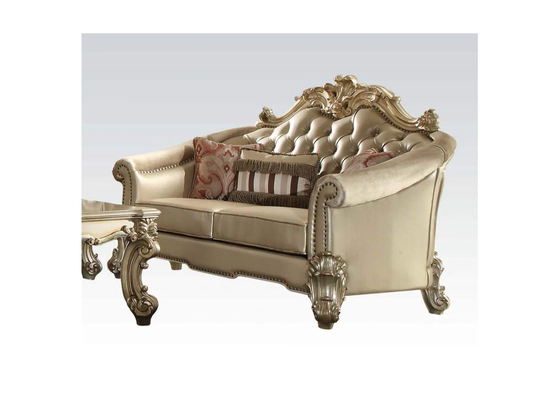 Vendome Ii Loveseat with 3 Pillows