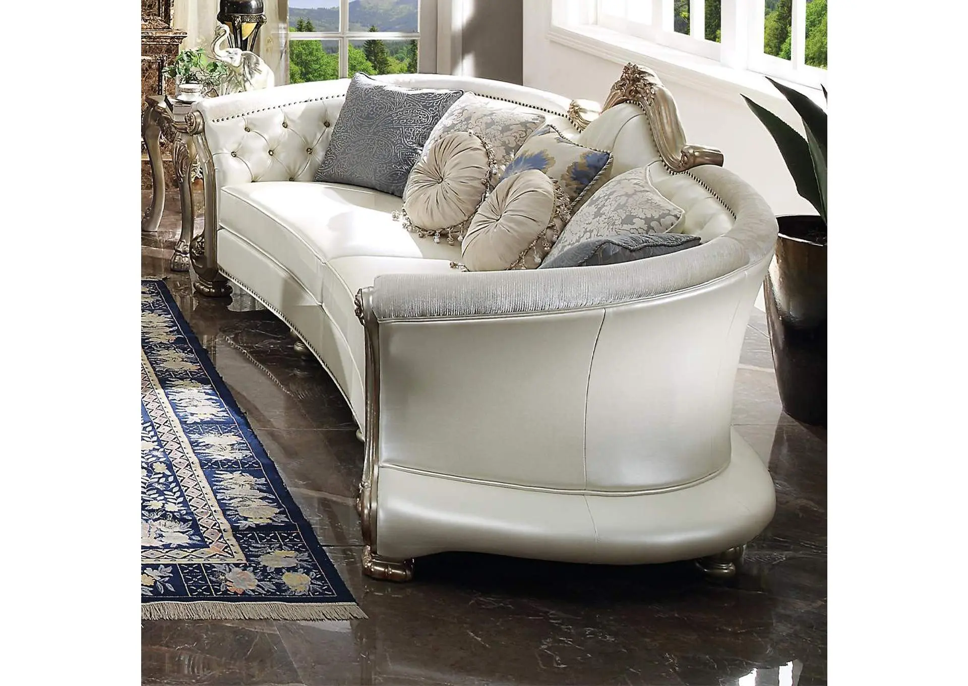 Dresden Ii Sofa with 7 Pillows