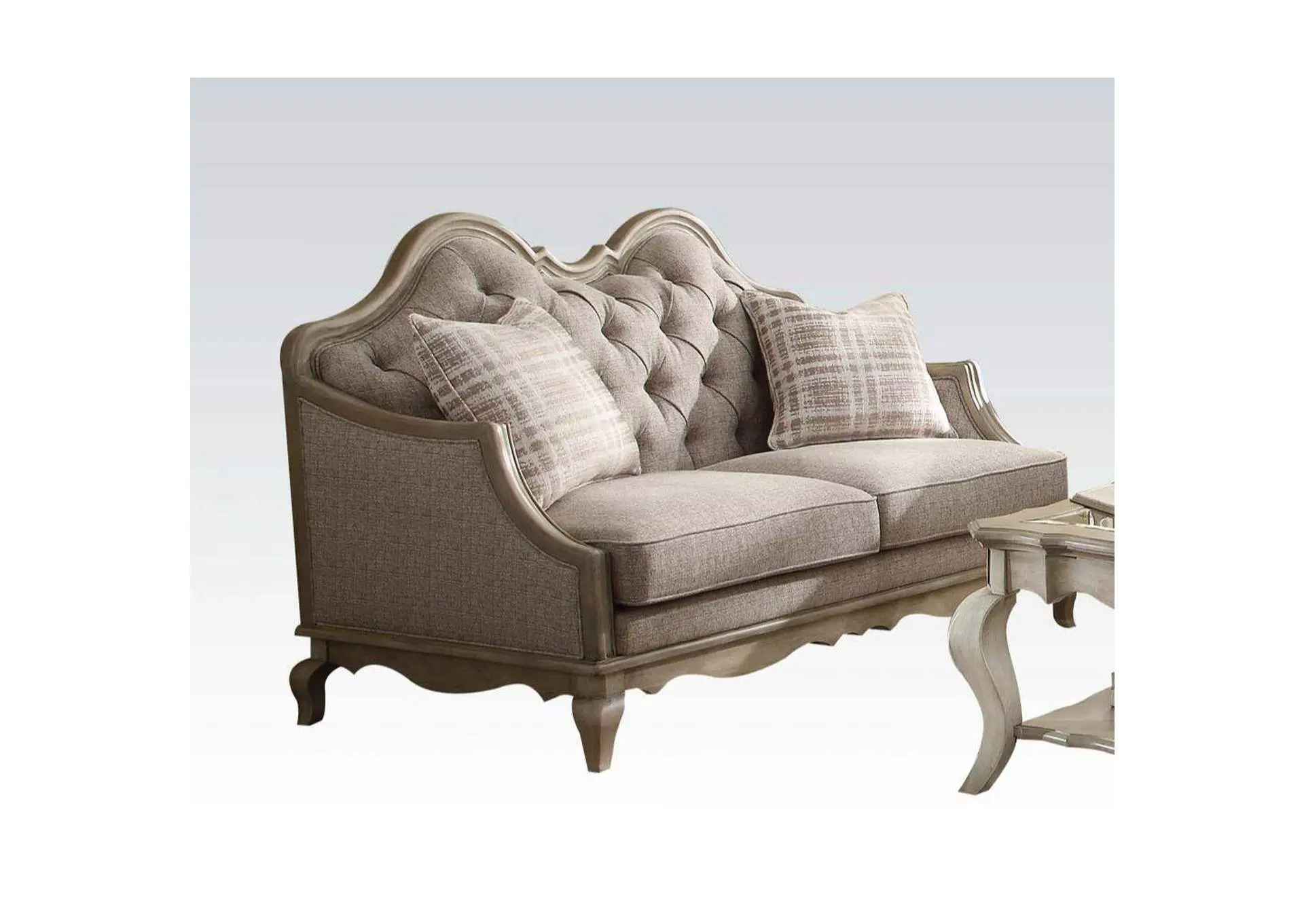 Chelmsford Loveseat with 2 Pillows