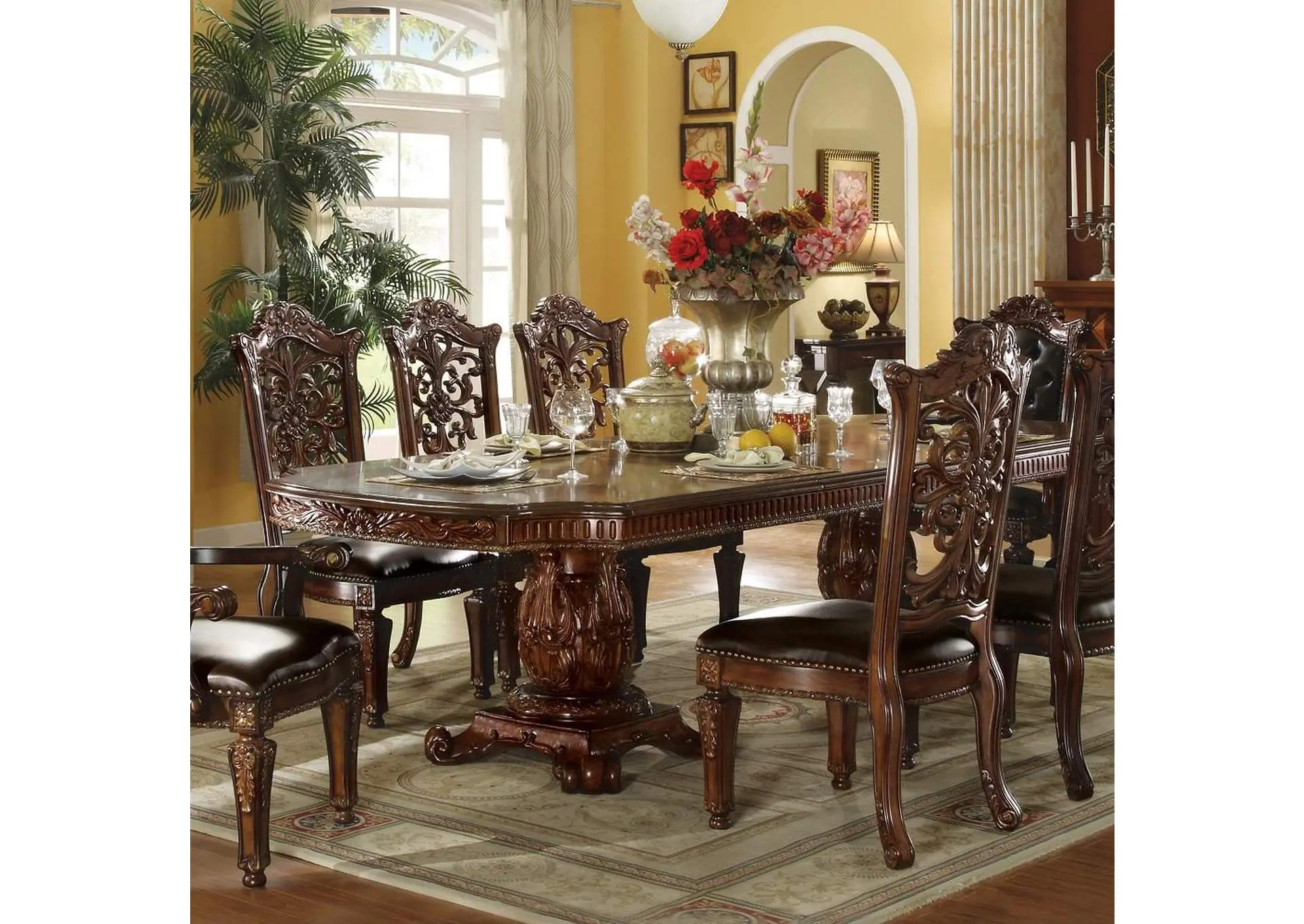 Vendome Dining Table