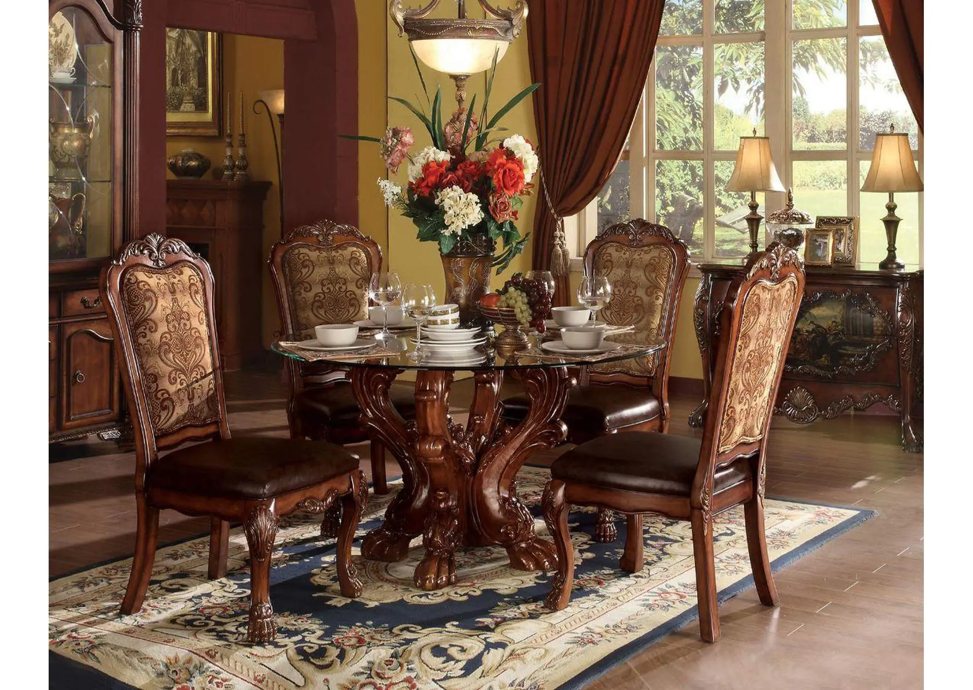 Dresden Dining Table