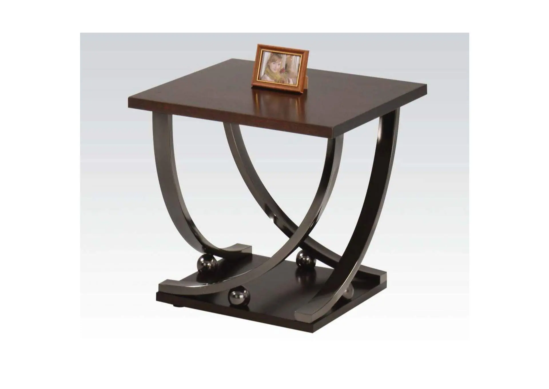 Isiah End Table