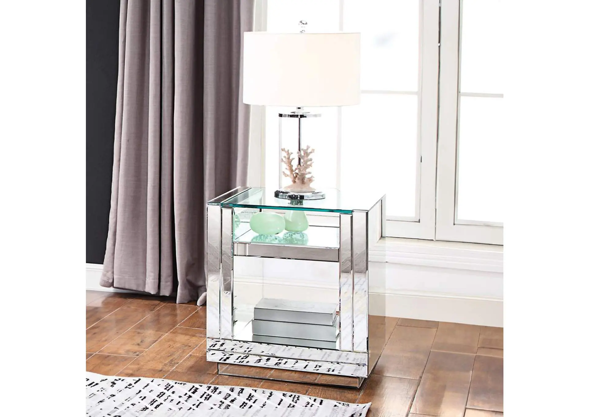 Nysa End Table