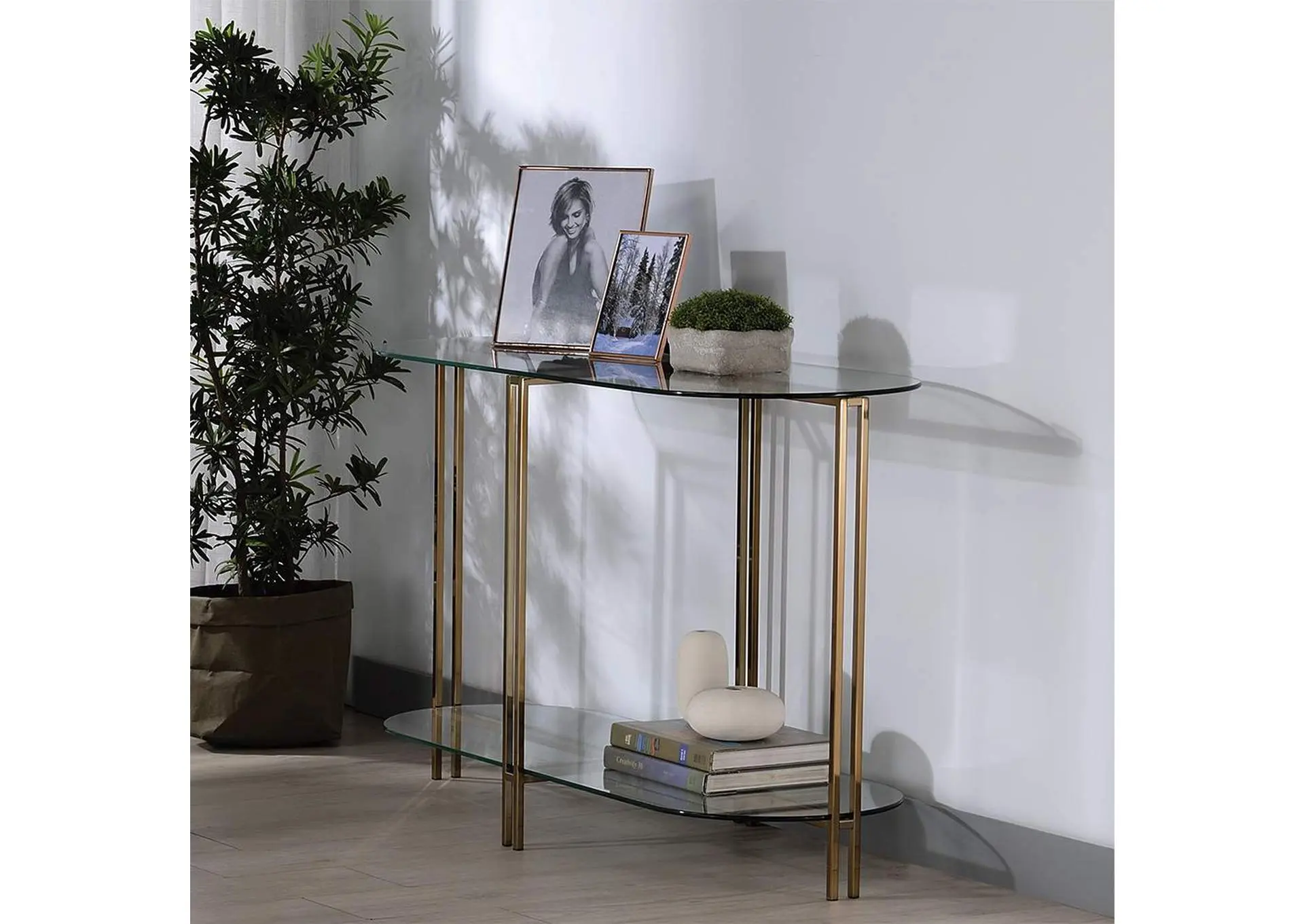 Veises Sofa Table
