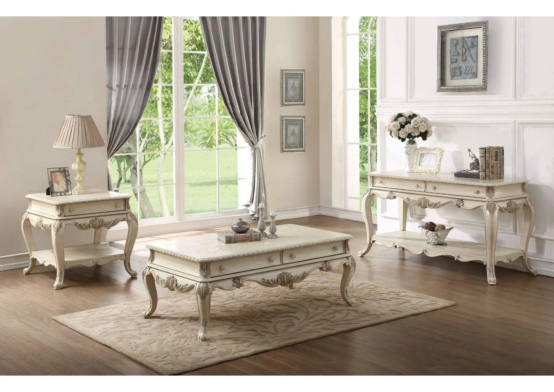Ragenardus Coffee Table