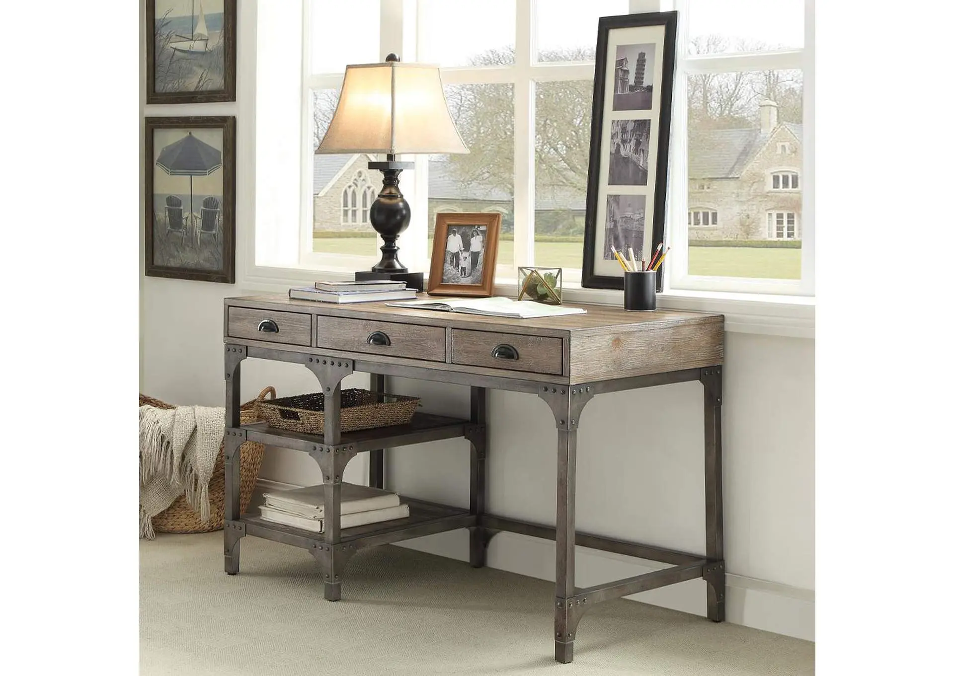 Gorden Writing Desk