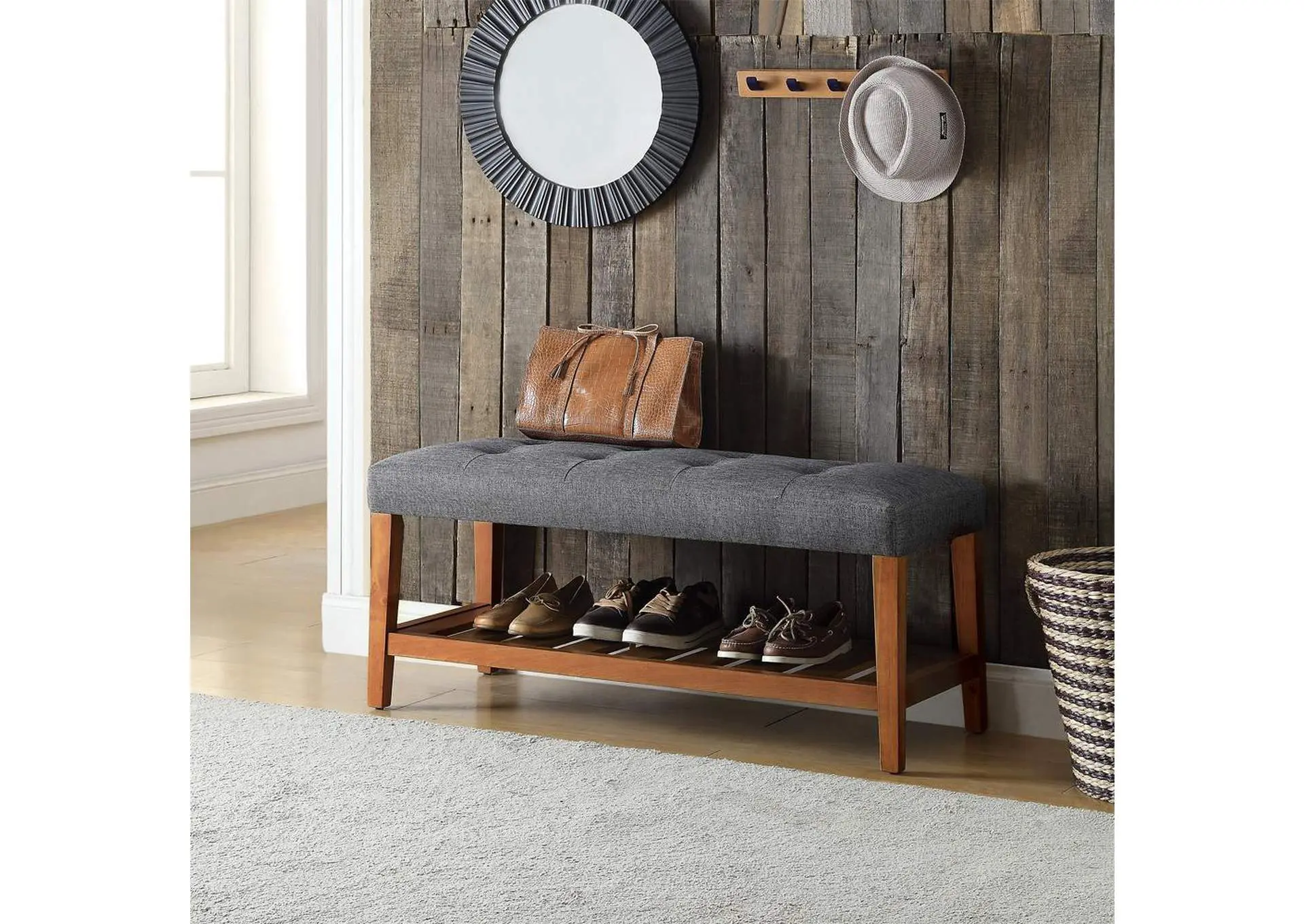 Charla Bench
