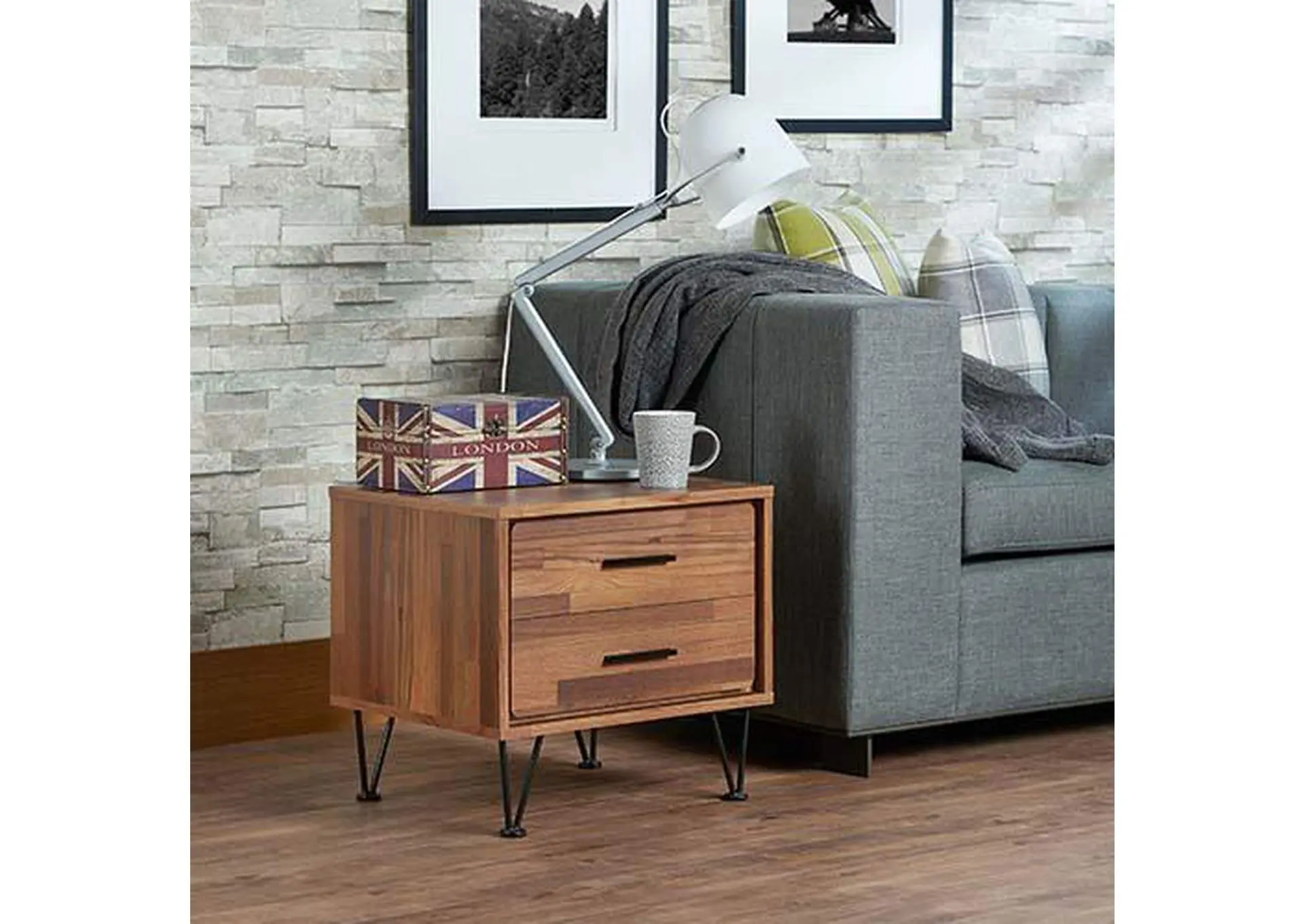 Deoss Accent Table