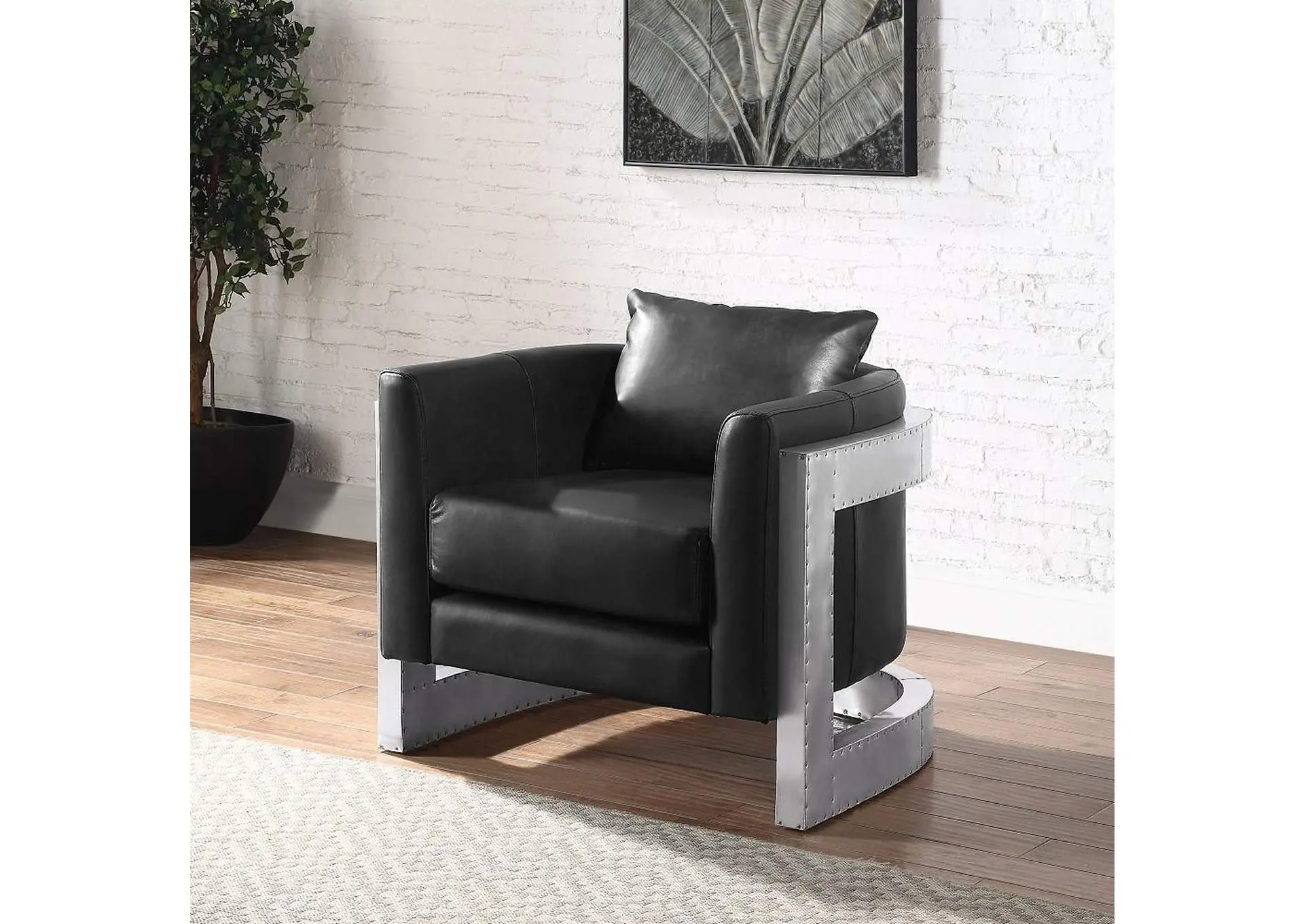 Betla Accent Chair