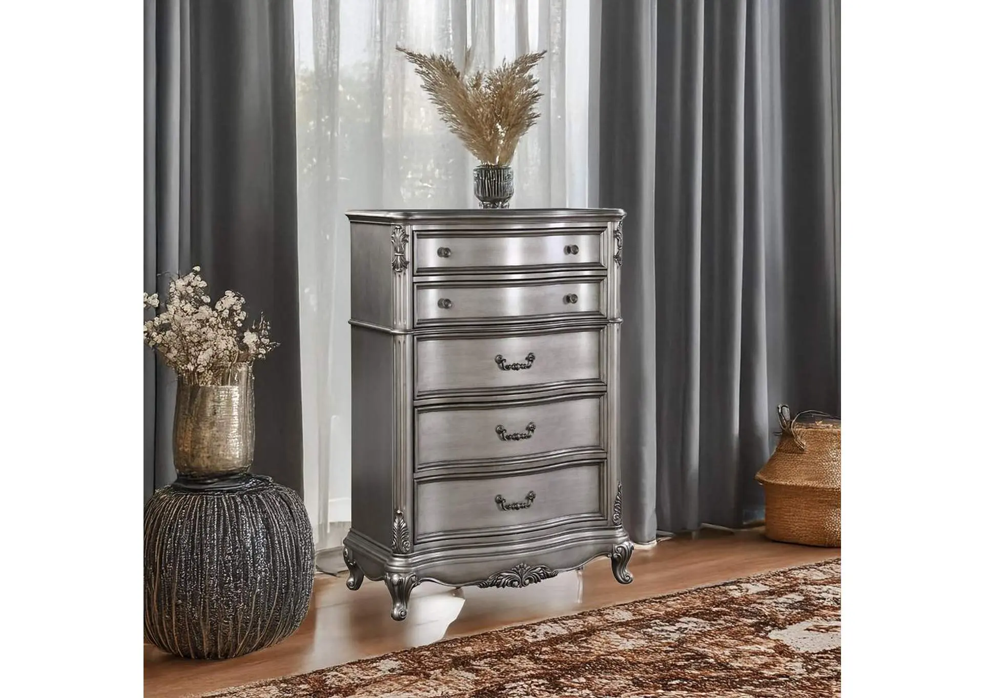 Ariadne Chest