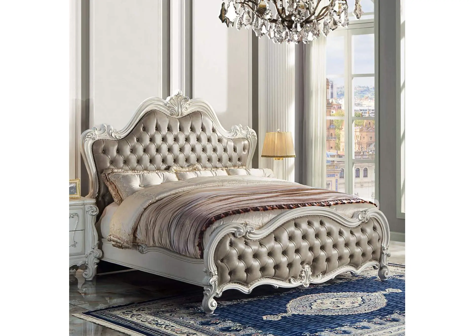 Versailles Ii Queen Bed
