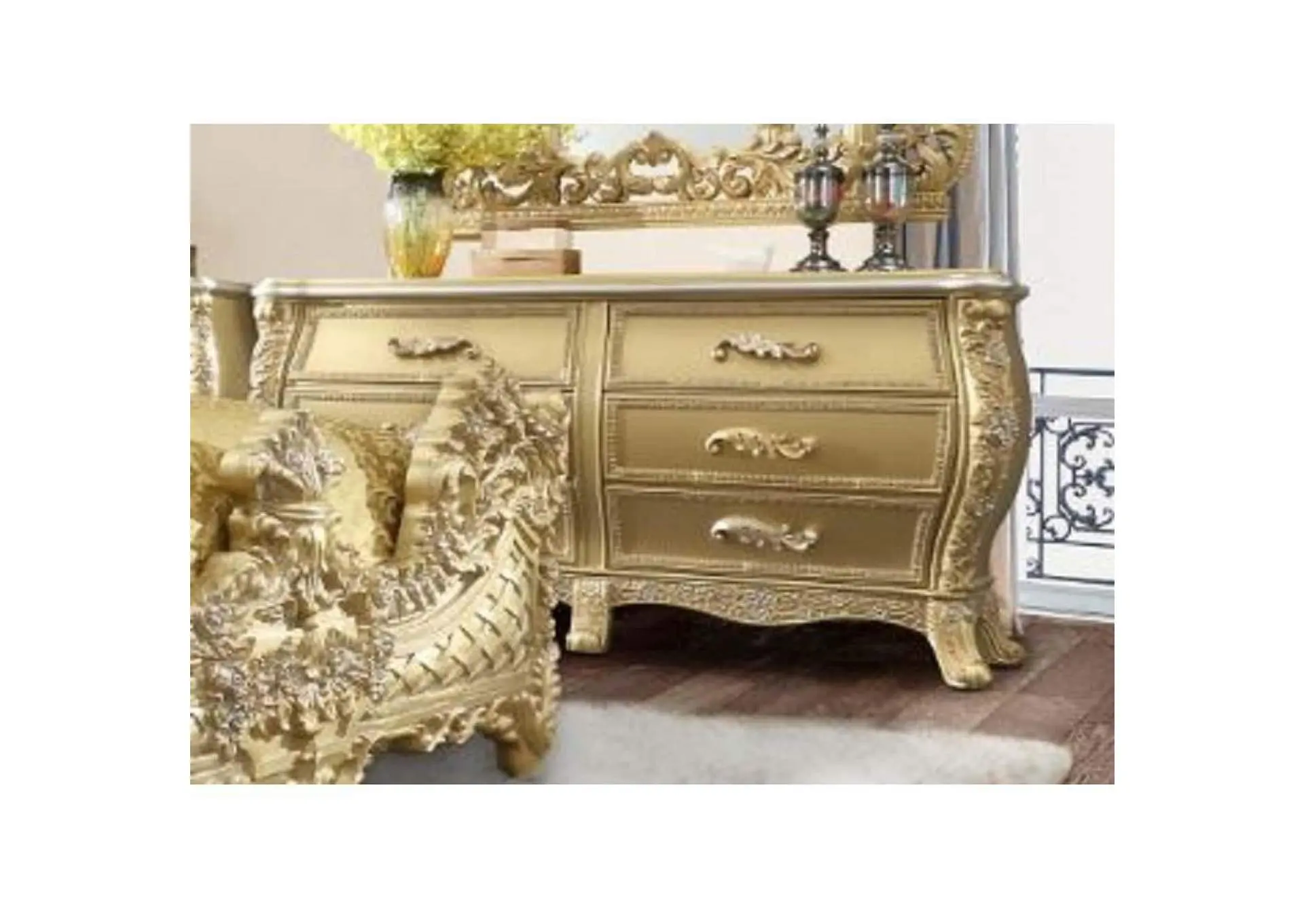 Cabriole Dresser