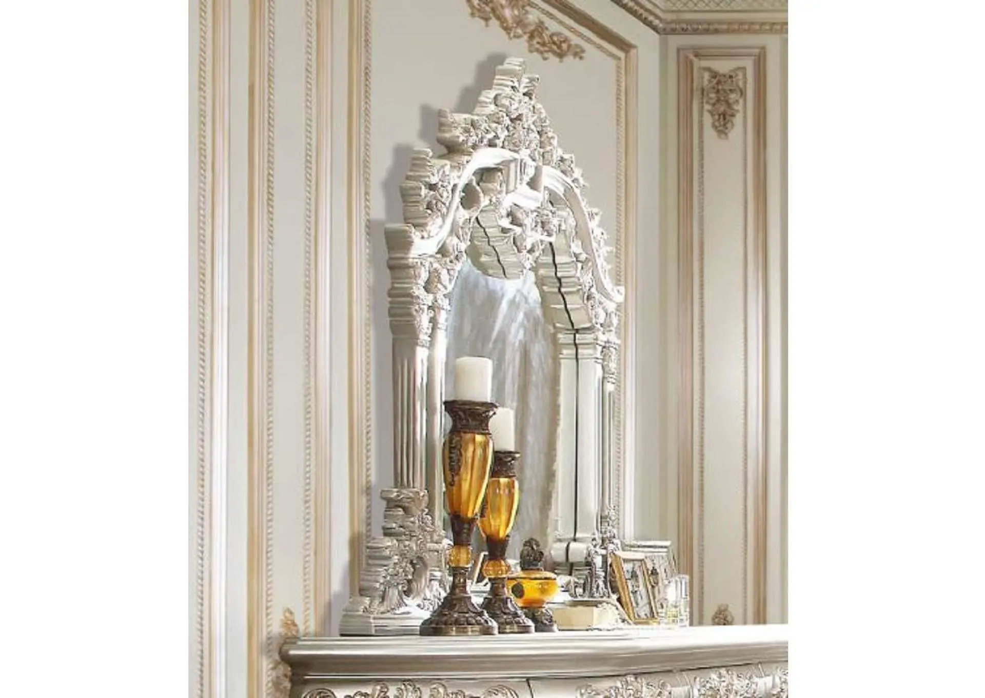 Sandoval Mirror