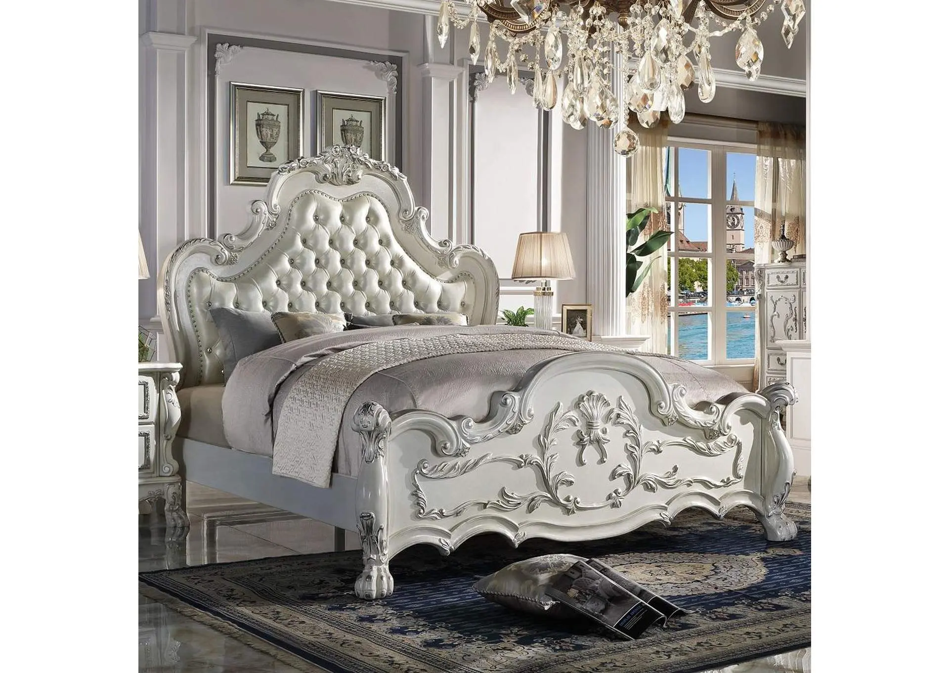 Dresden Eastern King Bed