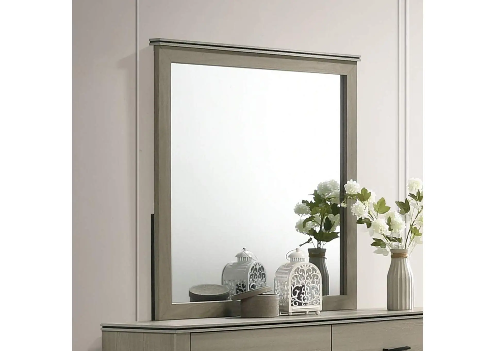 Joanna Mirror
