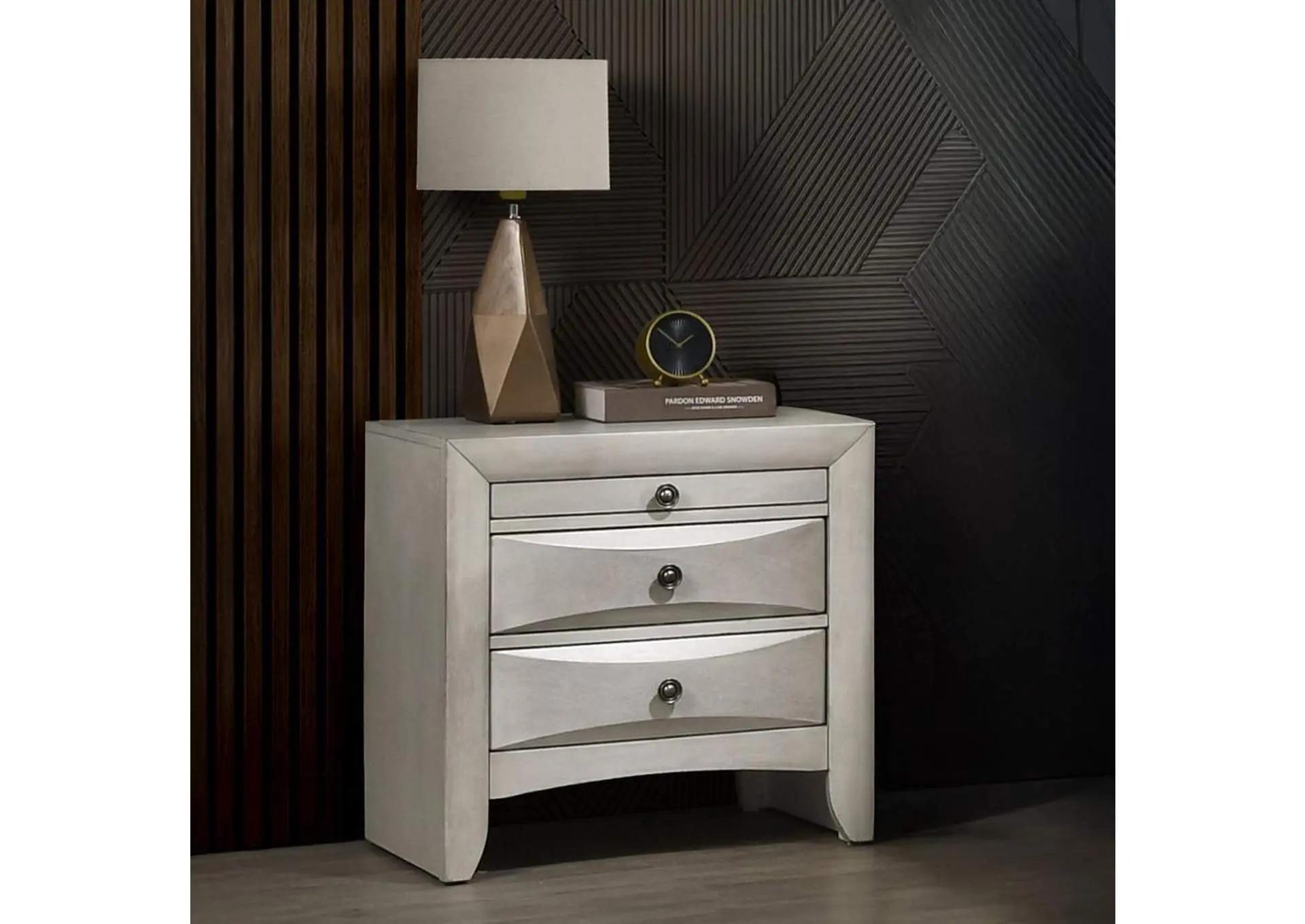Ramondi Nightstand
