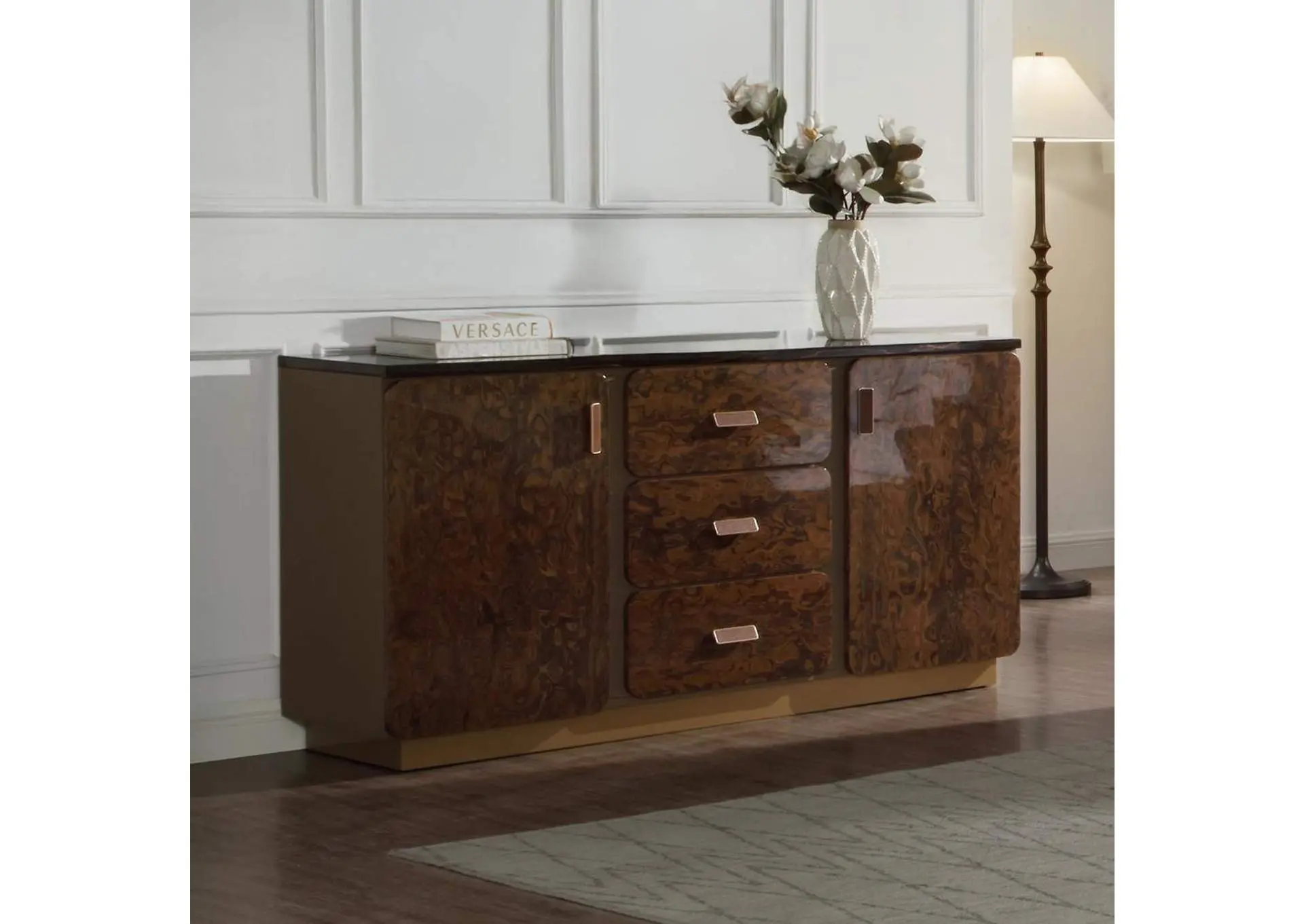Marcelino Dresser