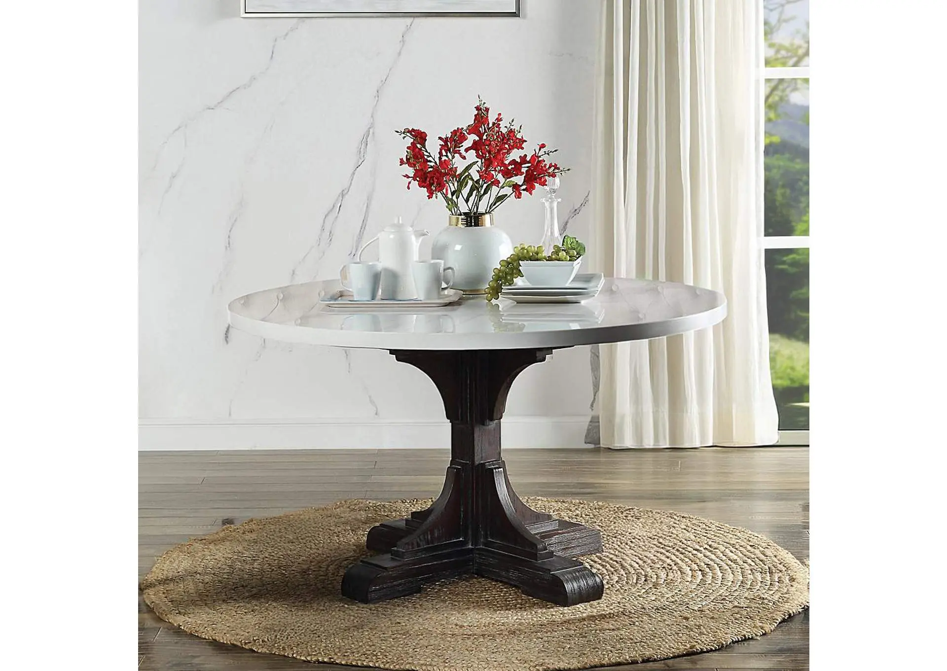 Gerardo Dining Table
