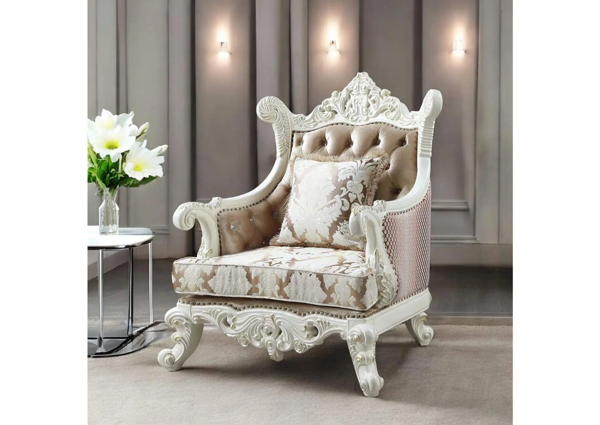 Vanaheim Chair with Pillow