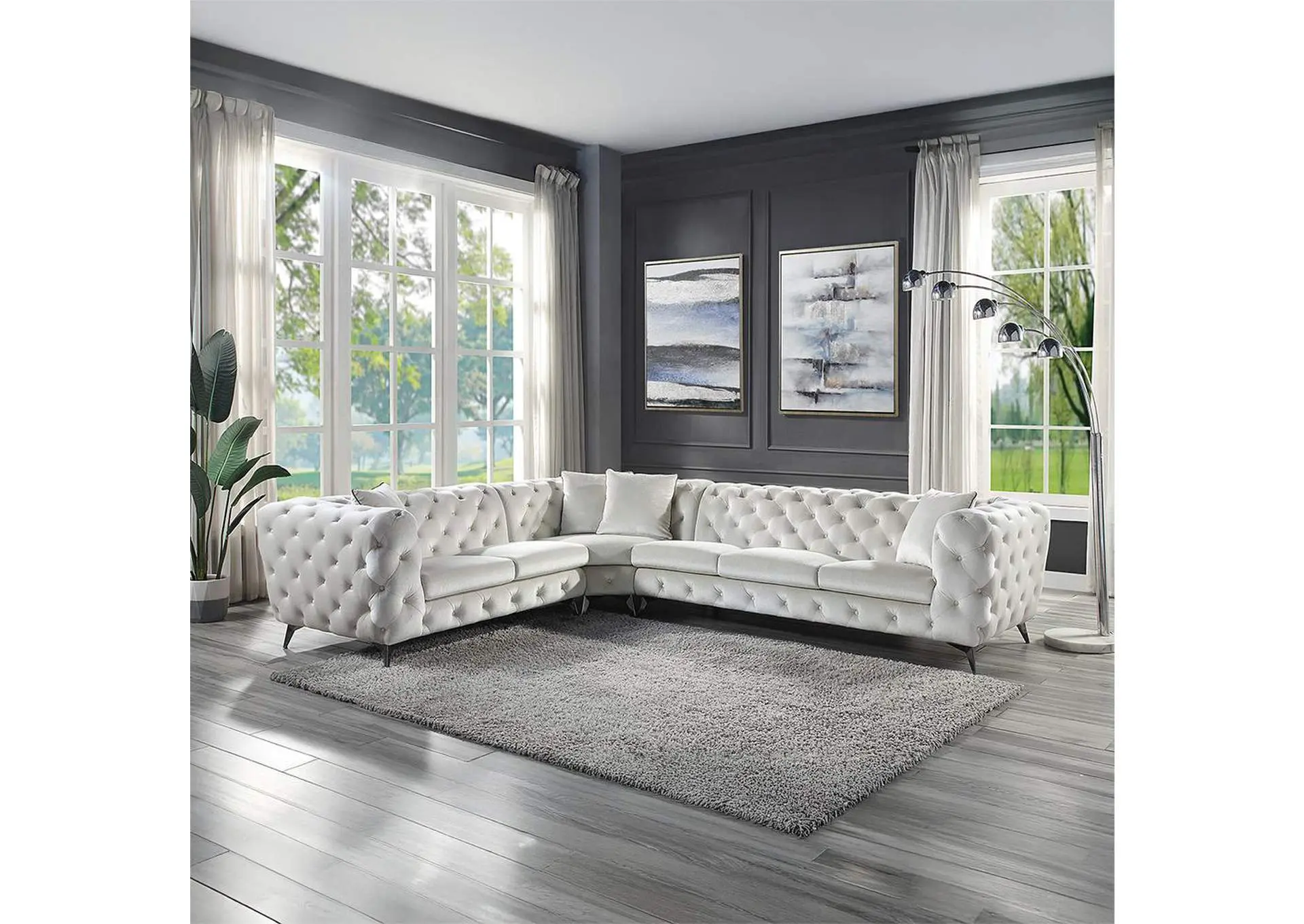 Atronia Sectional Sofa with 4 Pillows