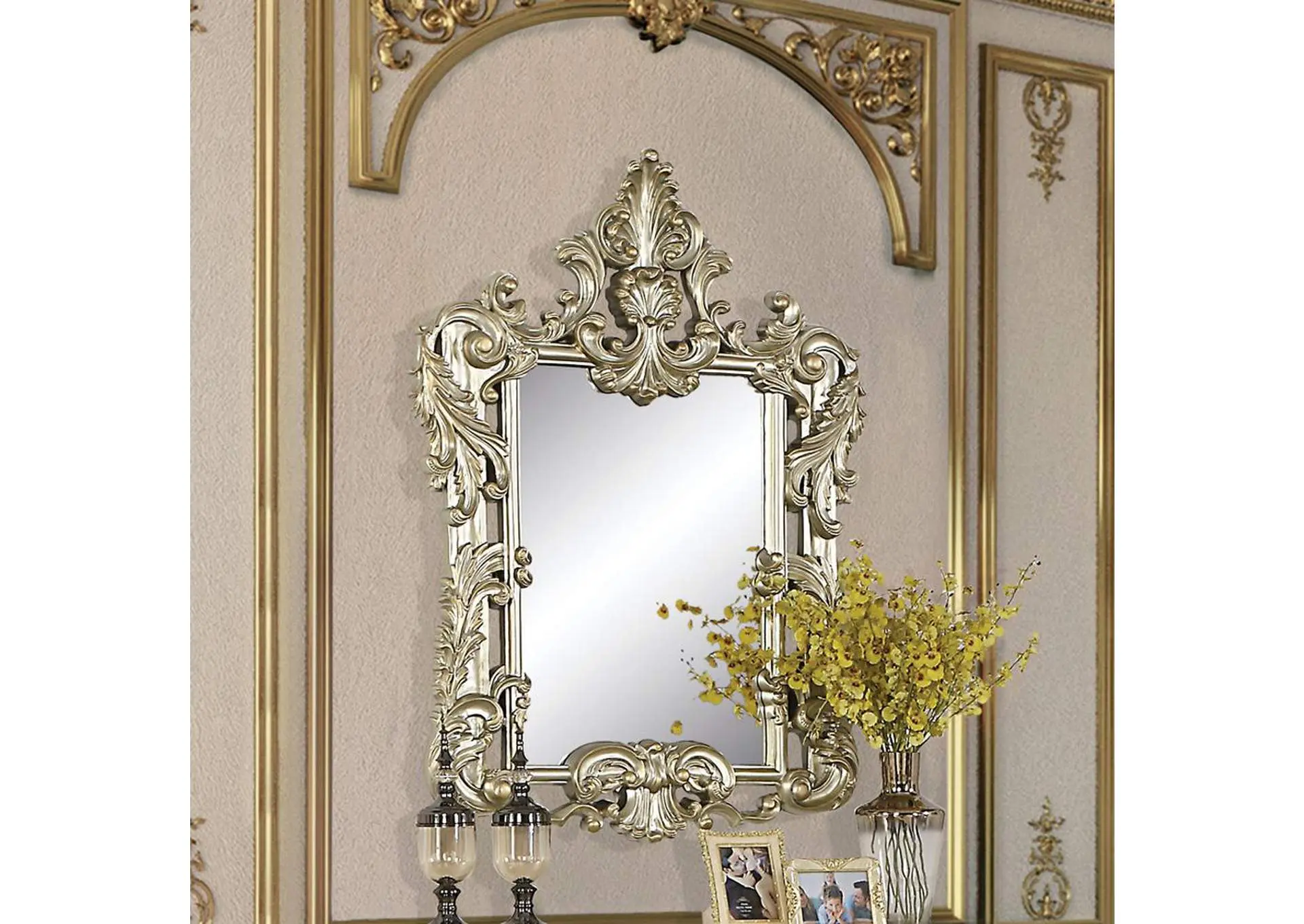 Sorina Mirror