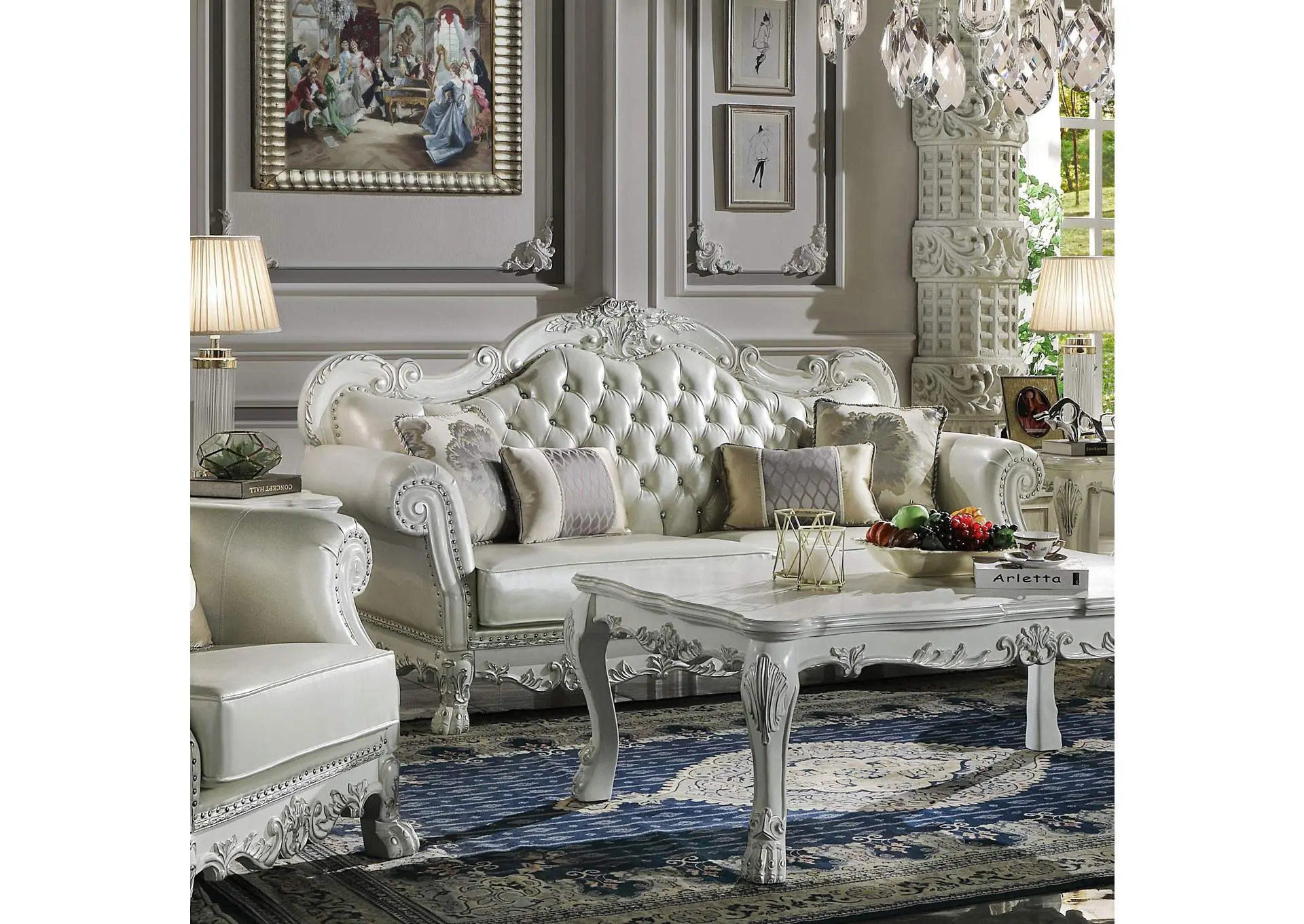Dresden Sofa with 4 Pillows