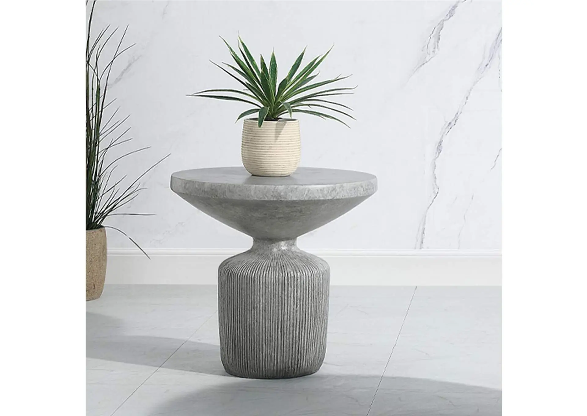 Laddie End Table