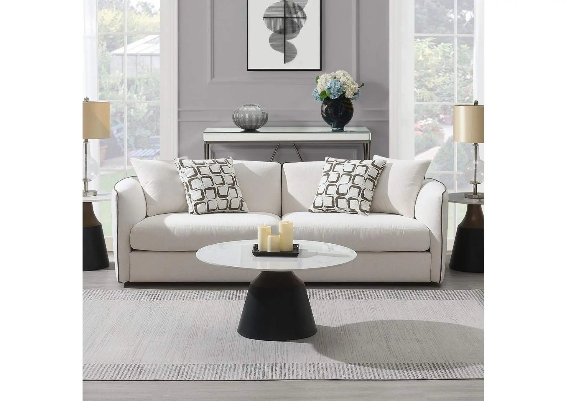 Yolanda Sofa with 4 Pillows