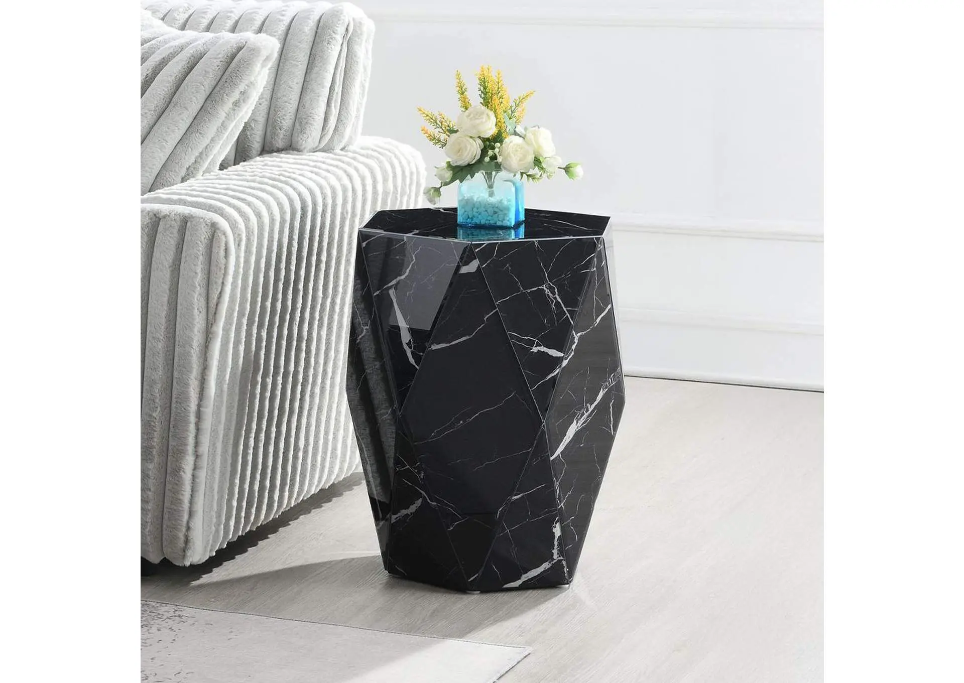 Dara End Table