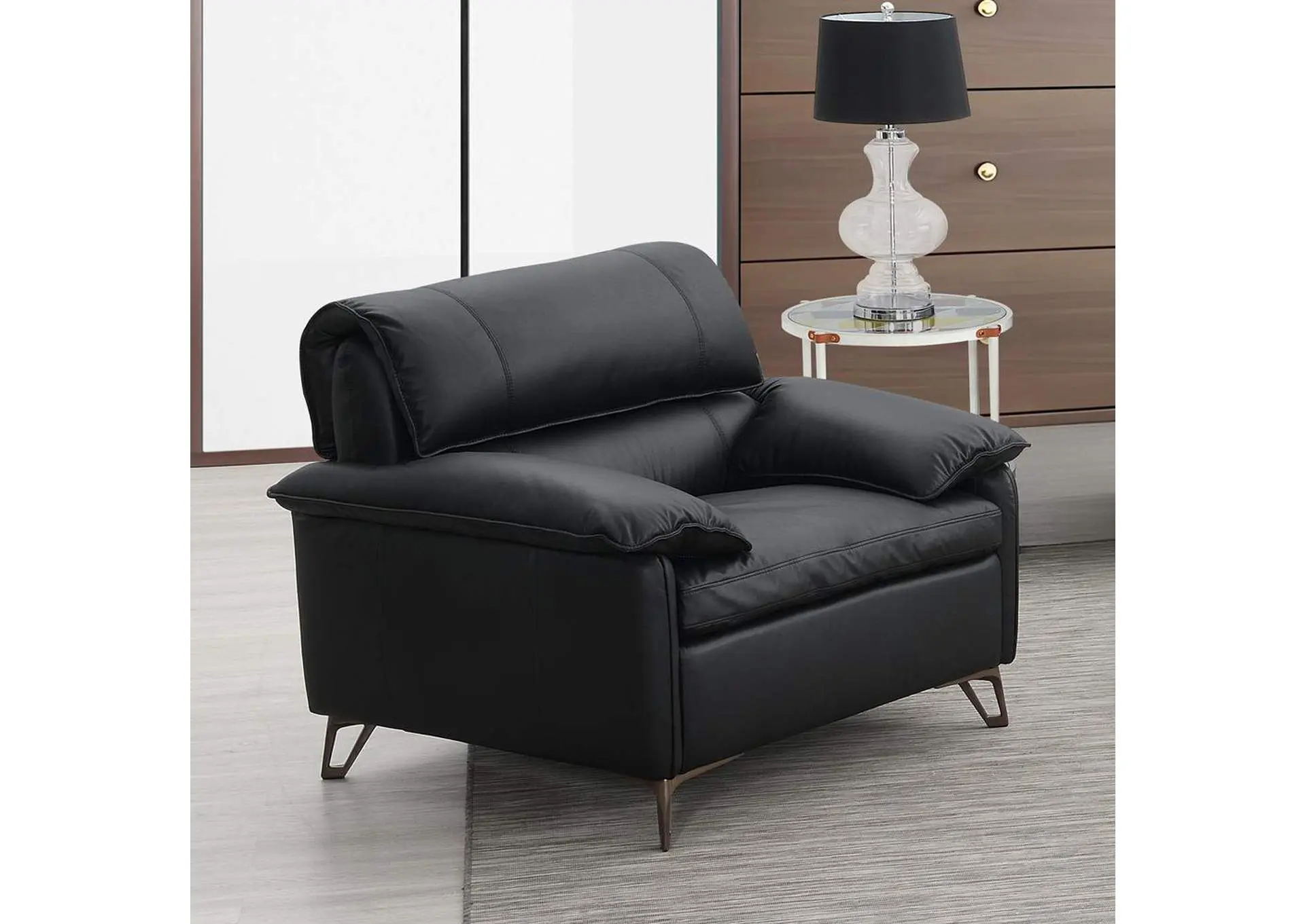Eilene Chair