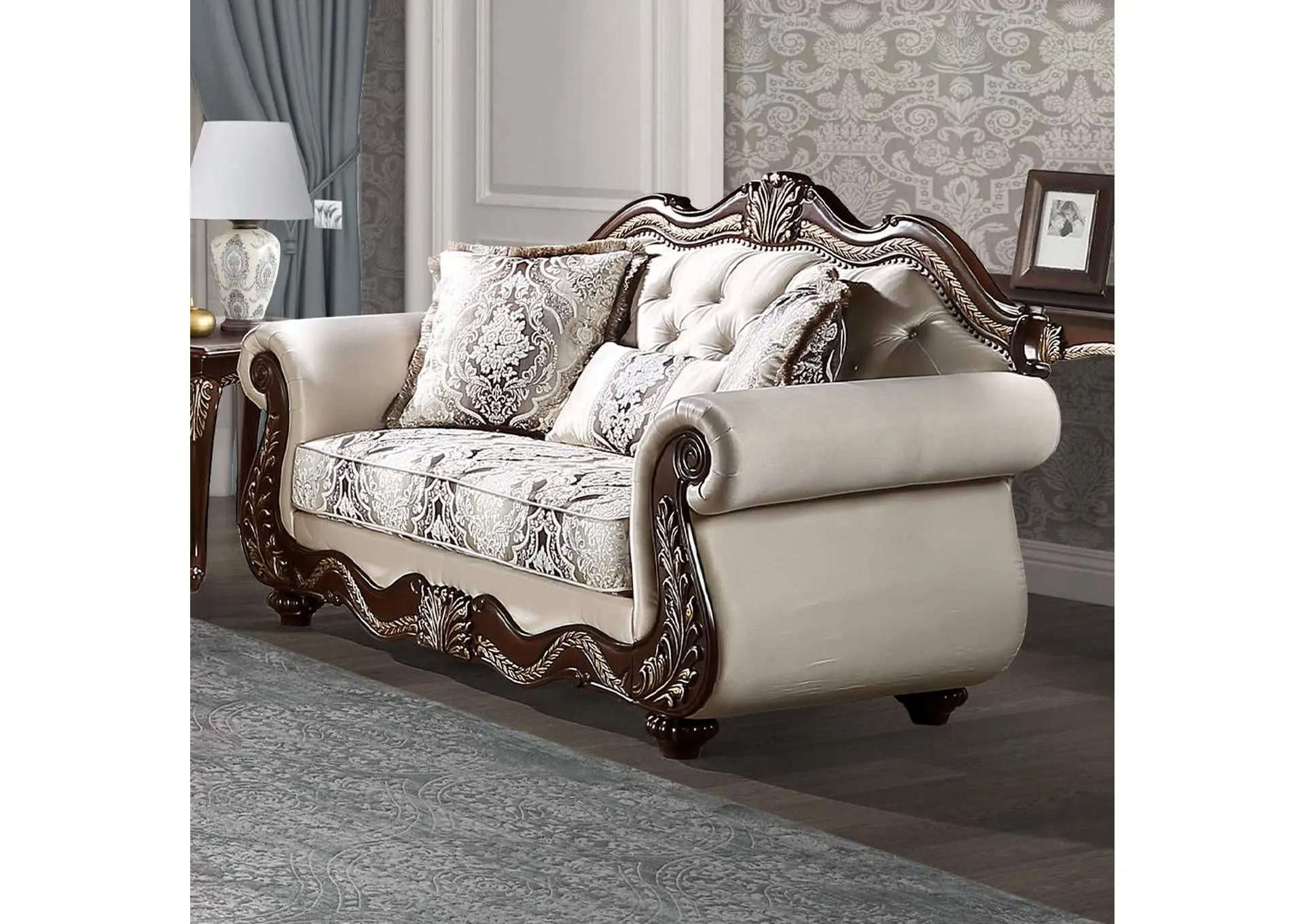 Pierce Loveseat with 3 Pillows
