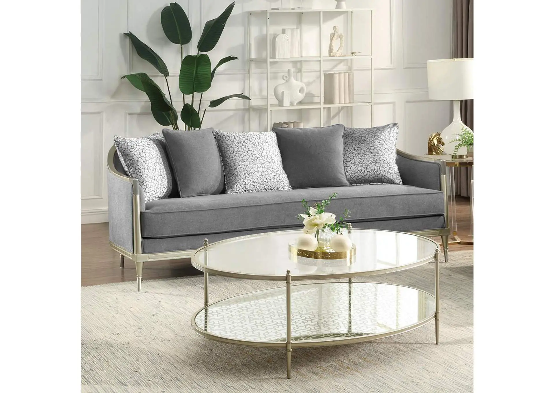 Fernando Sofa with 5 Pillows