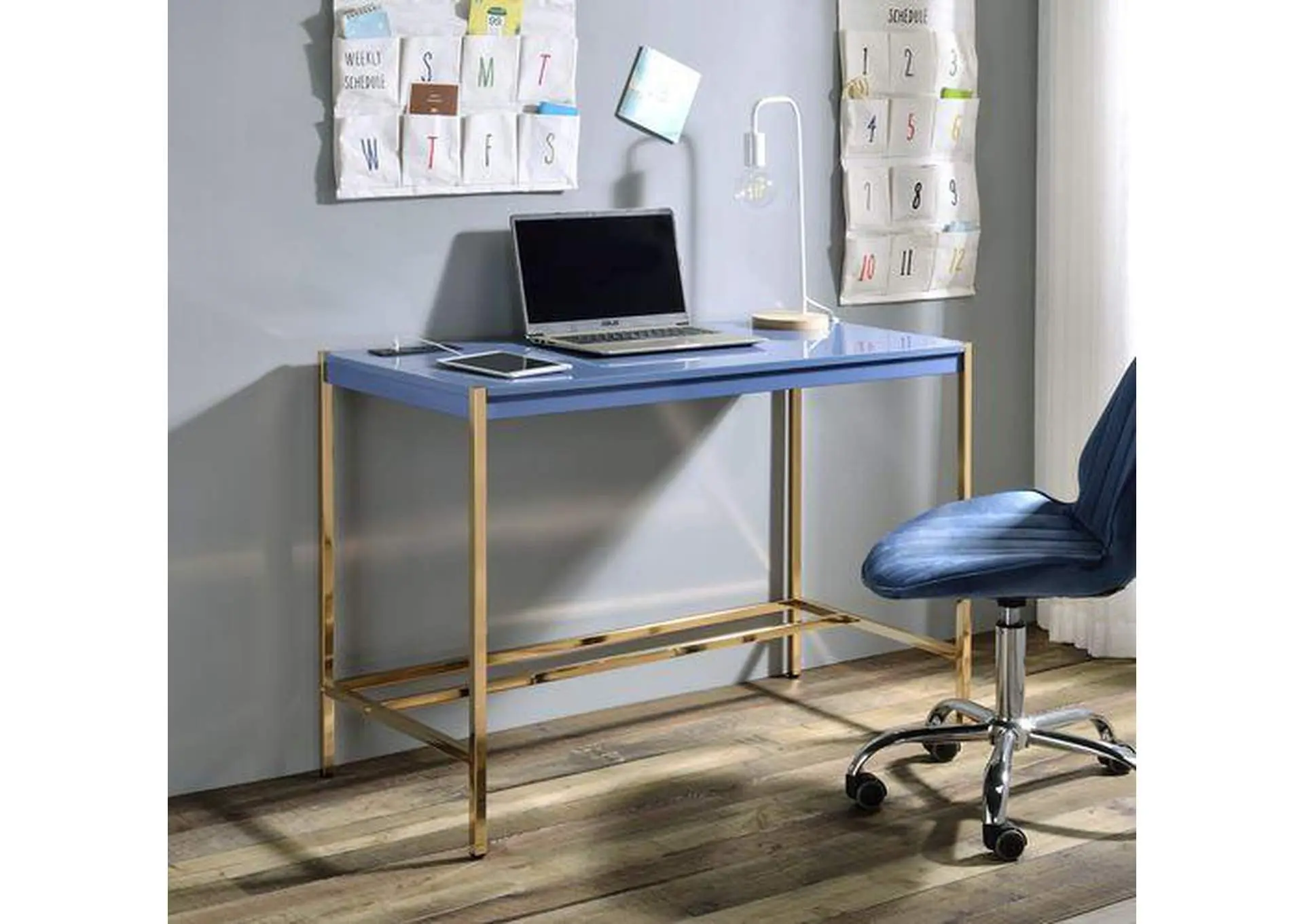 Midriaks Writing Desk with USB