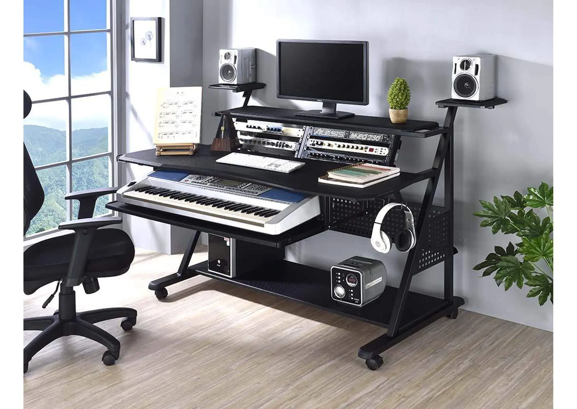 Willow Music Desk