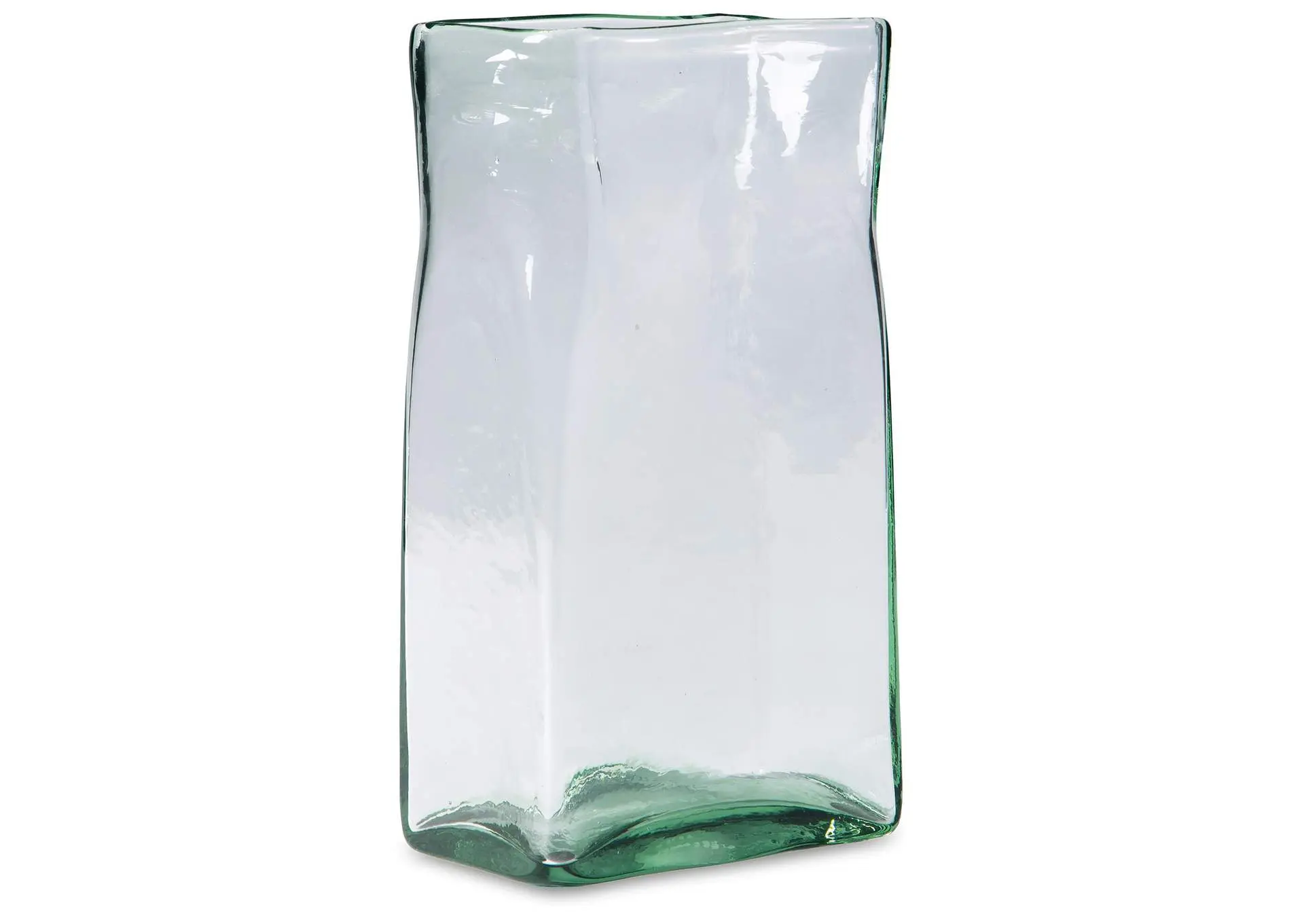 Taylow Vase