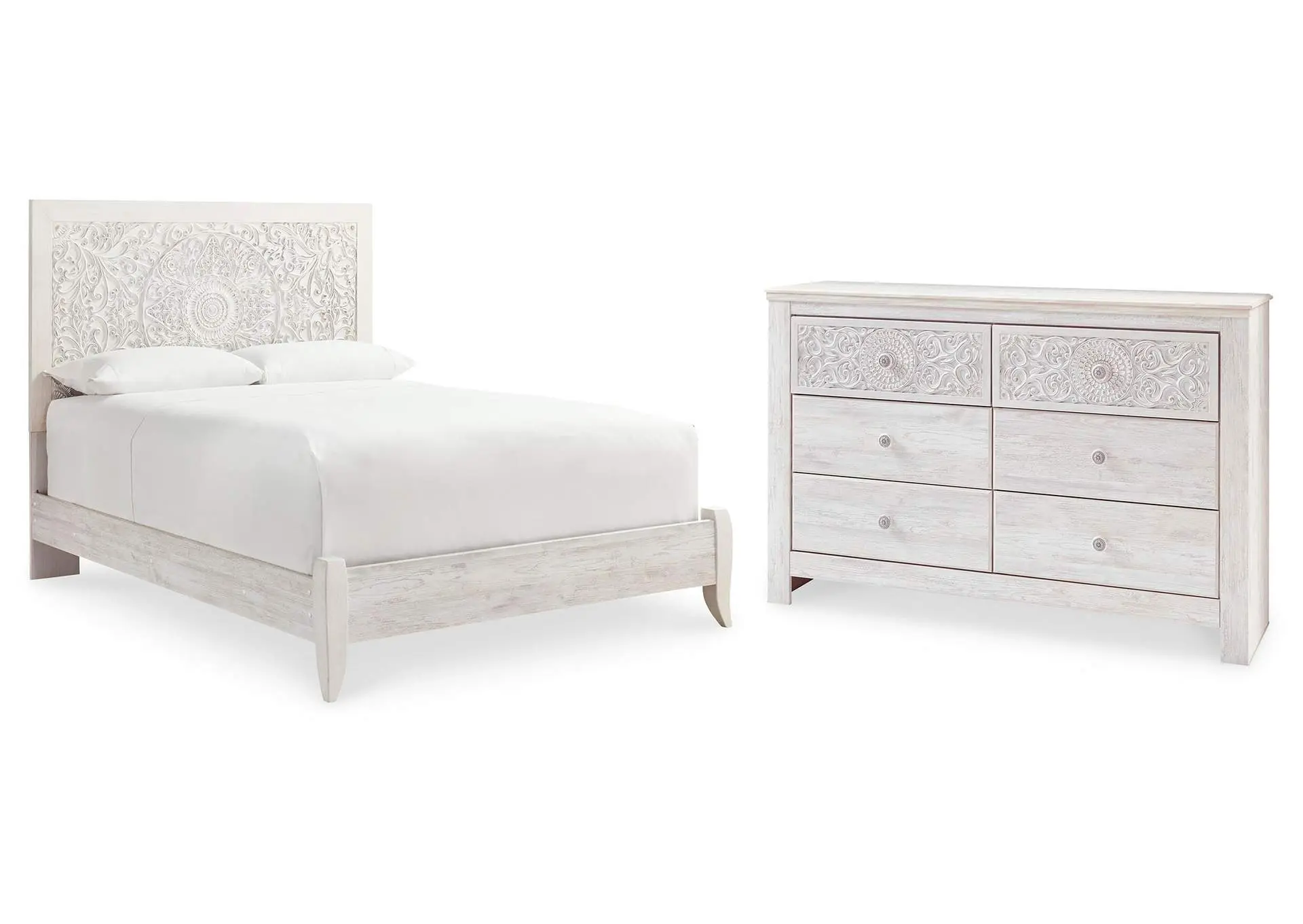 Paxberry Queen Panel Bed with Dresser