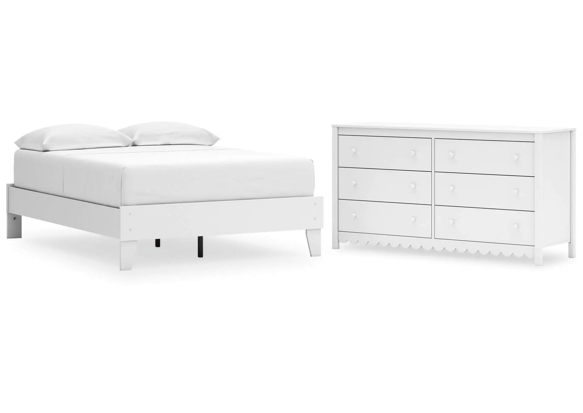 Hallityn Full Platform Bed and Dresser