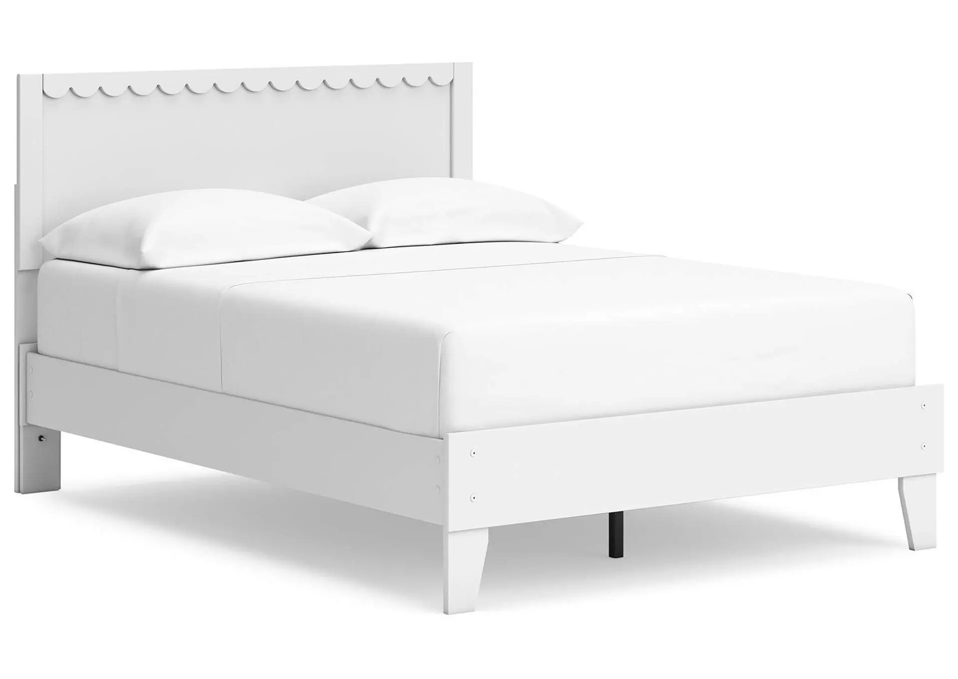 Hallityn Full Panel Platform Bed