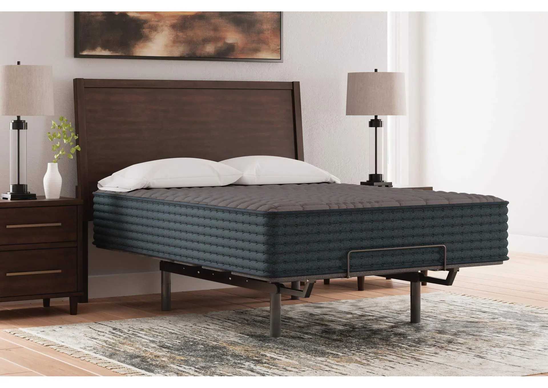 Gray 1200 Hybrid Queen Mattress — view 2